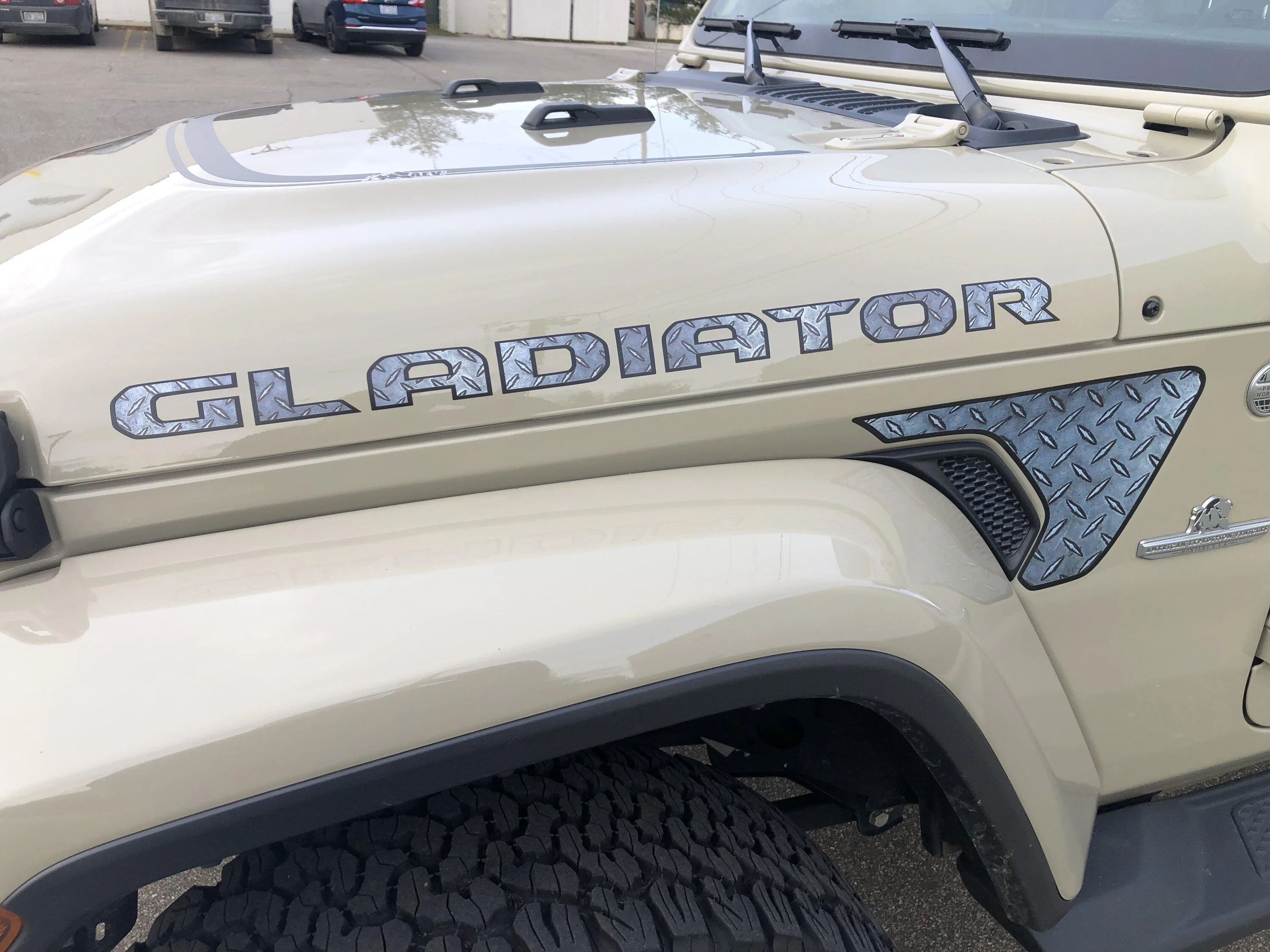 Jeep Gladiator New Graphics 63148DAC-71C2-4A17-8CA7-FB5875BB81C5