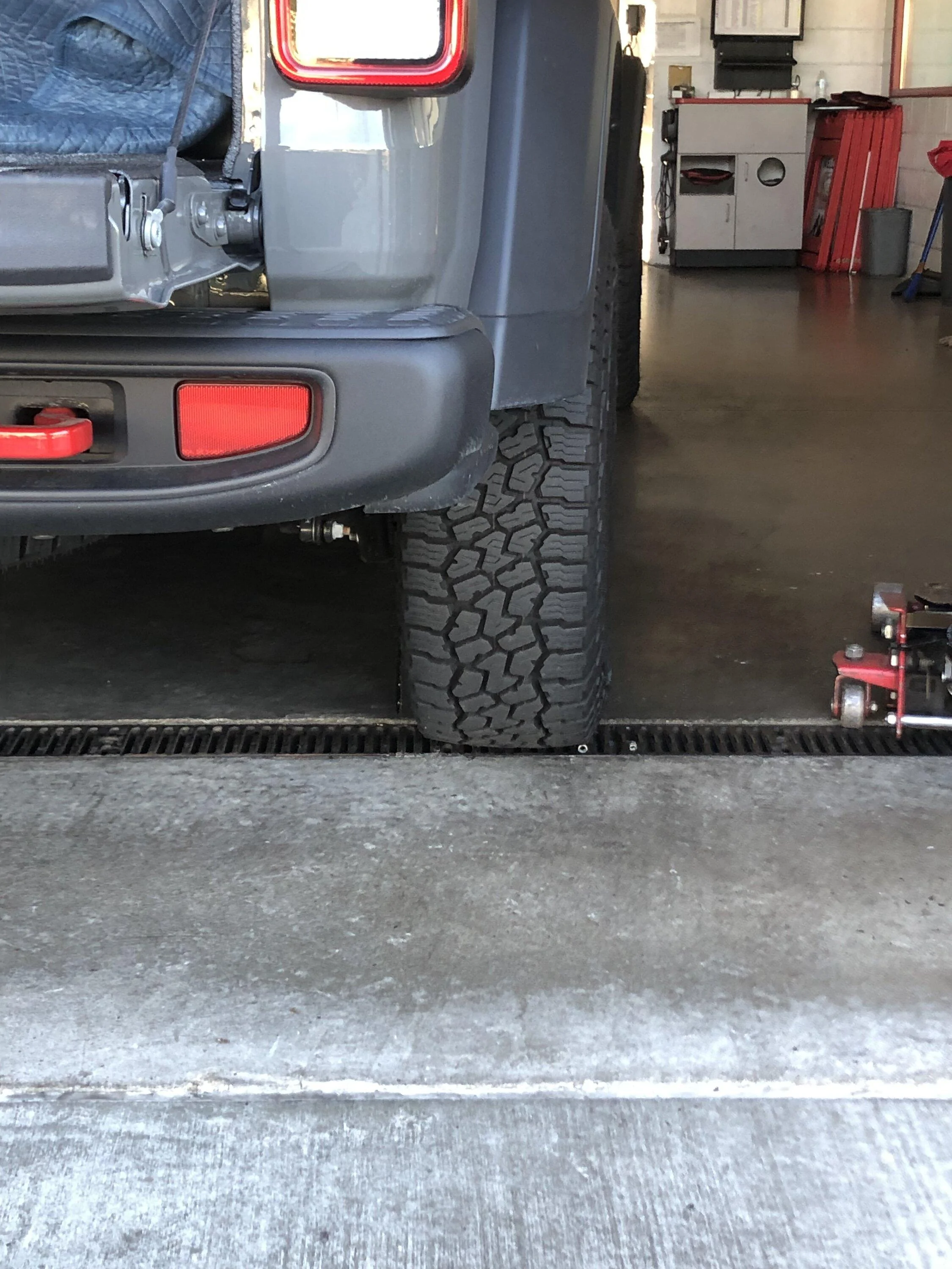 Jeep Gladiator Thoughts? - BFG A/T KO2 - 315 /70 R17 113T C2 vs. Falken A/T 3W 315/70 31337A4D-2AD6-4551-8FF6-DCEFAD3E449F