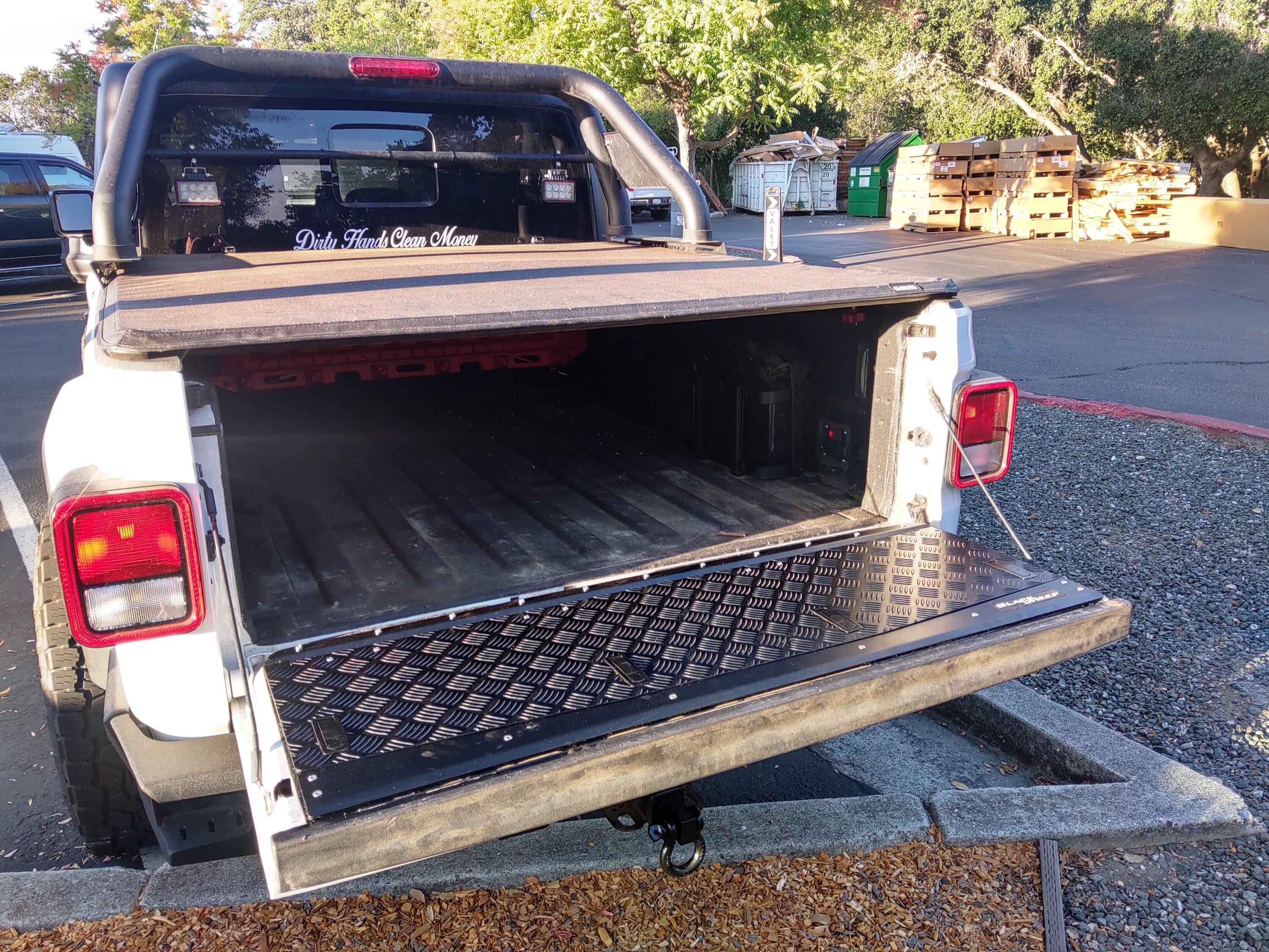 Jeep Gladiator Gladiator Tailgate Modification tmp-1662145916207_copy