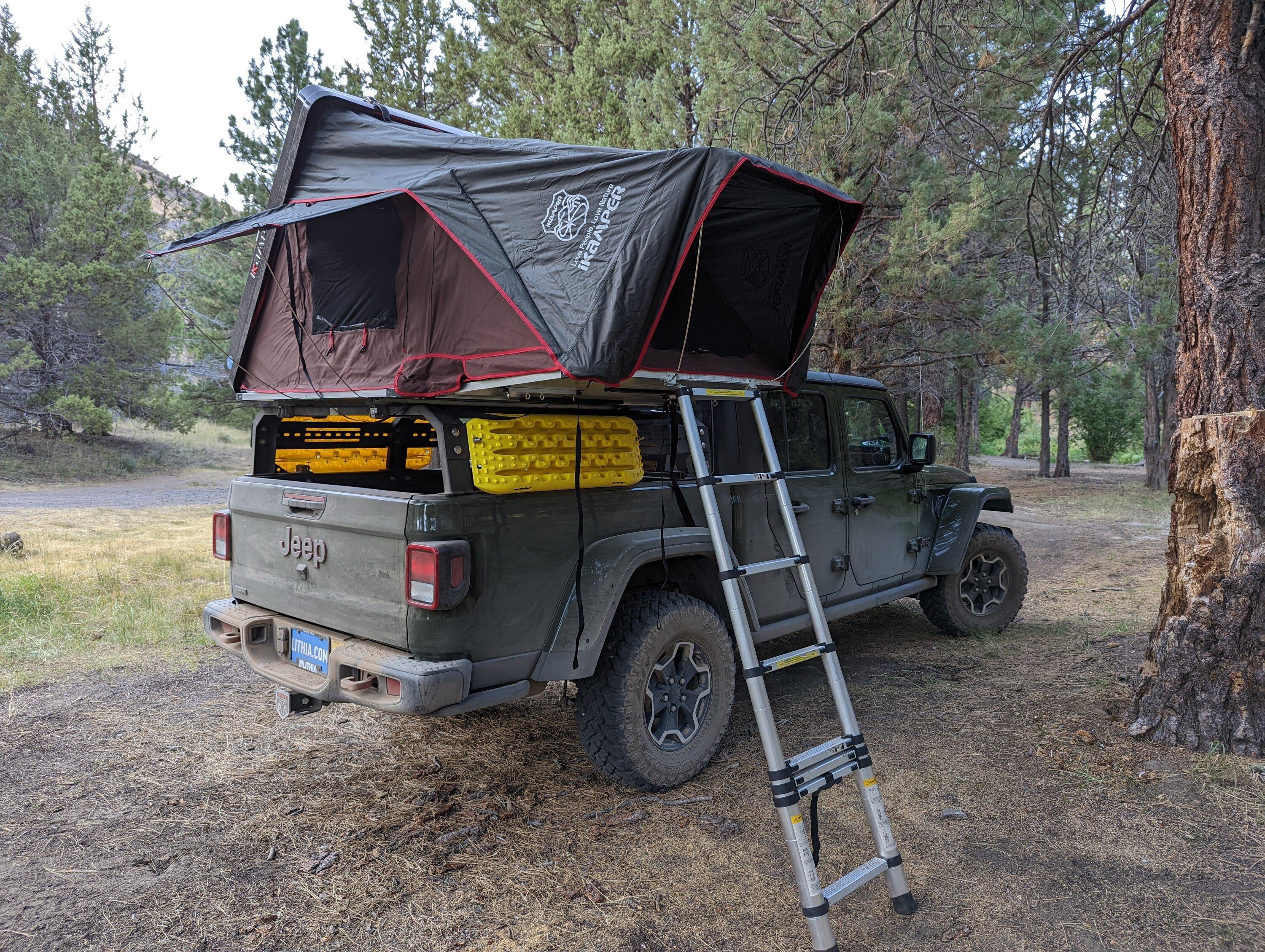 Jeep Gladiator So why do people like roof top tents PXL_20220828_014111553