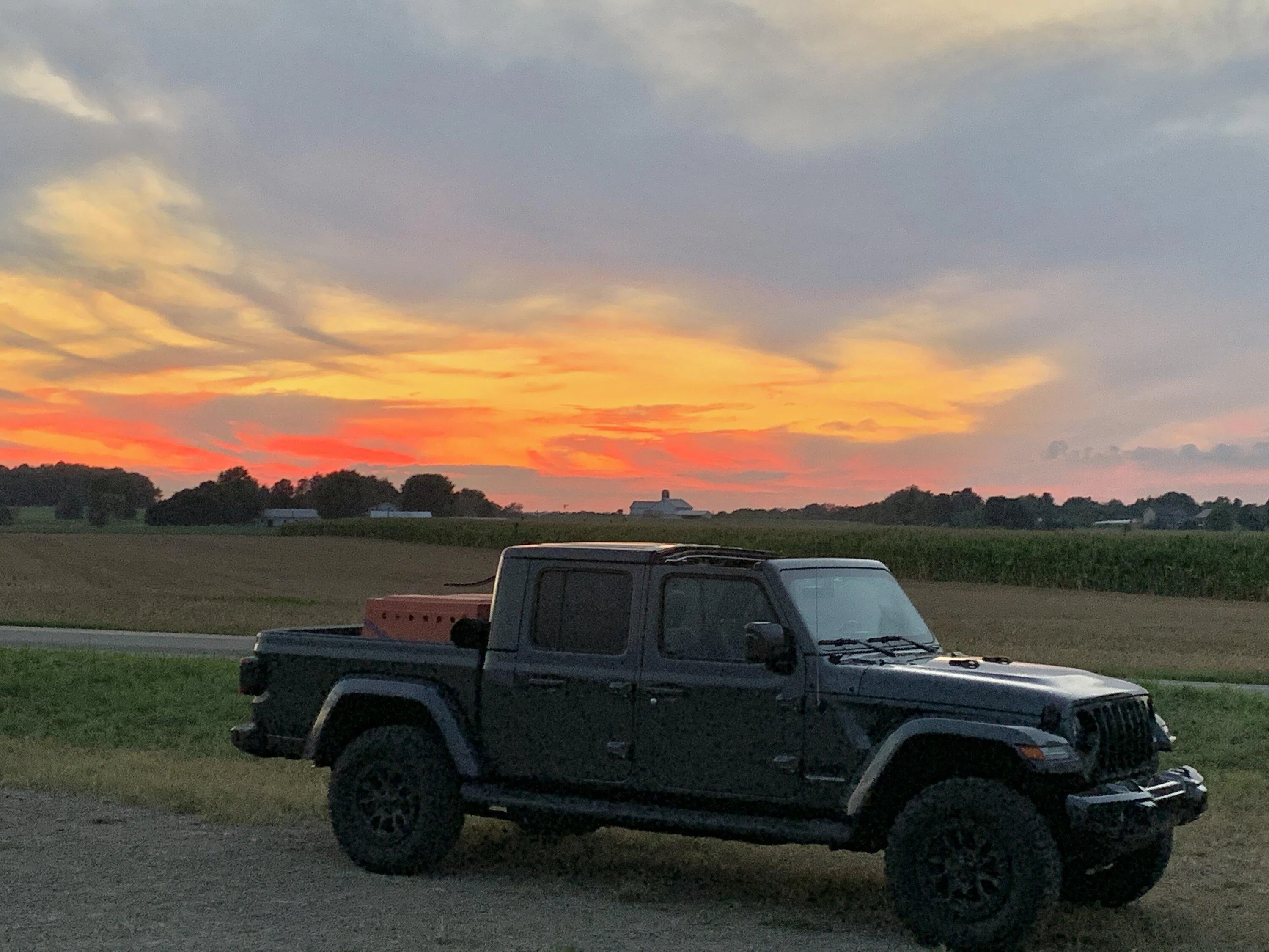 Jeep Gladiator Gladiator Glamour Shots DF201DA9-11A5-4AC9-952E-5D275076EBCB