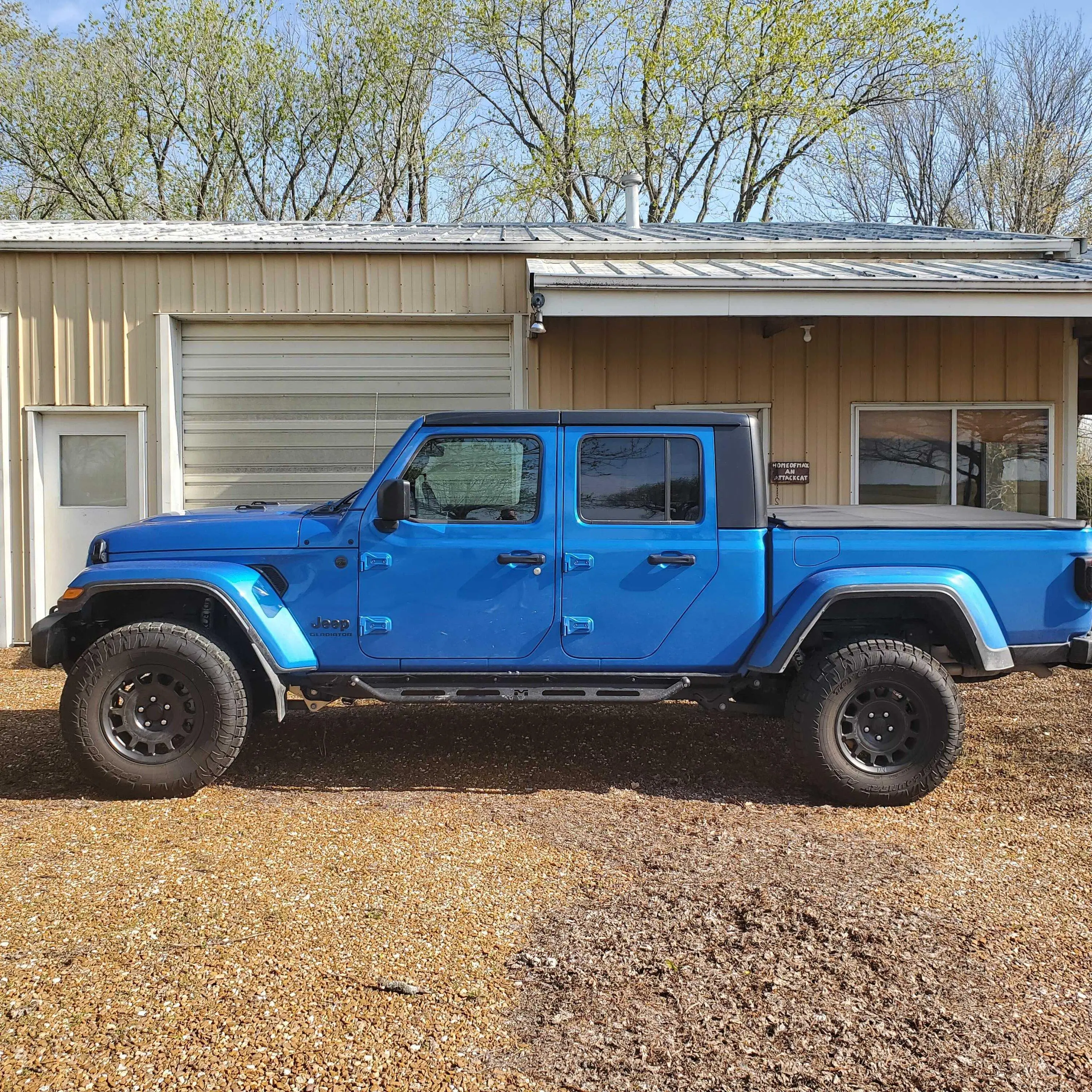 Jeep Gladiator Vrael's 22 Hydro Blue Sport S 20220423_093110
