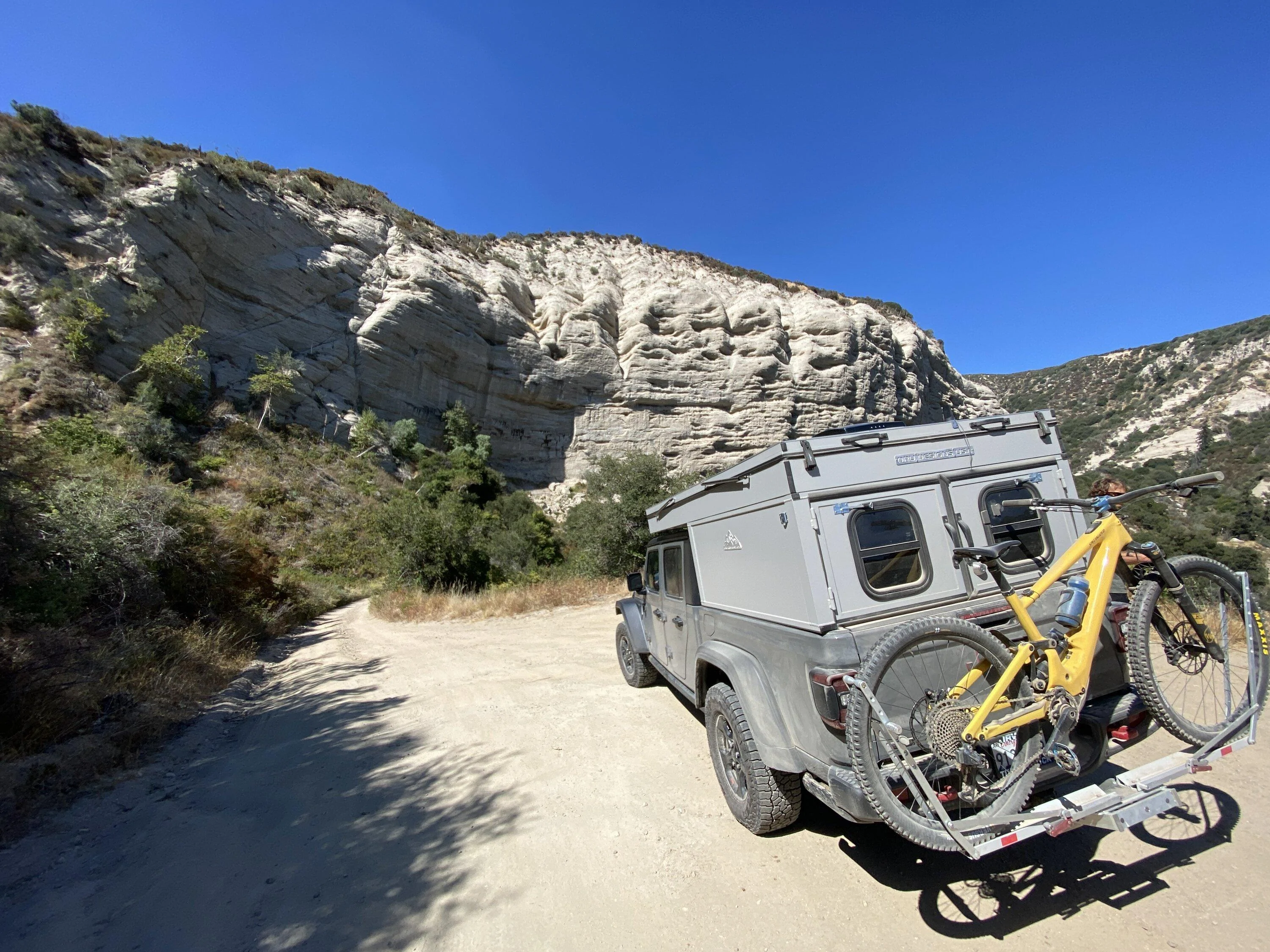 Jeep Gladiator Pop top Camper with the shortest lead time or places that have some in stock? FE39BBE8-274F-4F94-87A7-E2E4DECE45AE