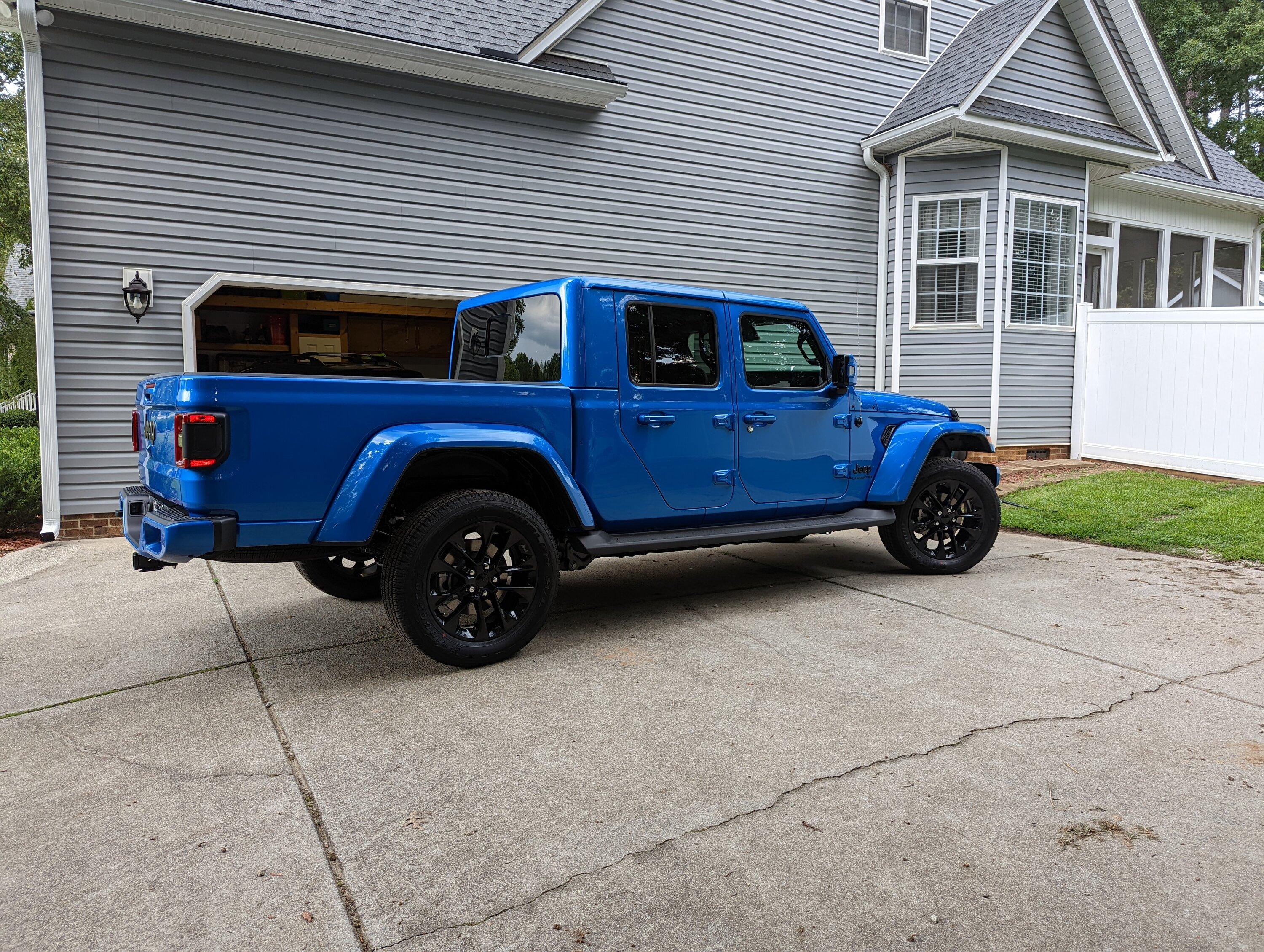 Jeep Gladiator New member 9F1FAB32-9909-4F5F-8E19-6EFF855F7A77