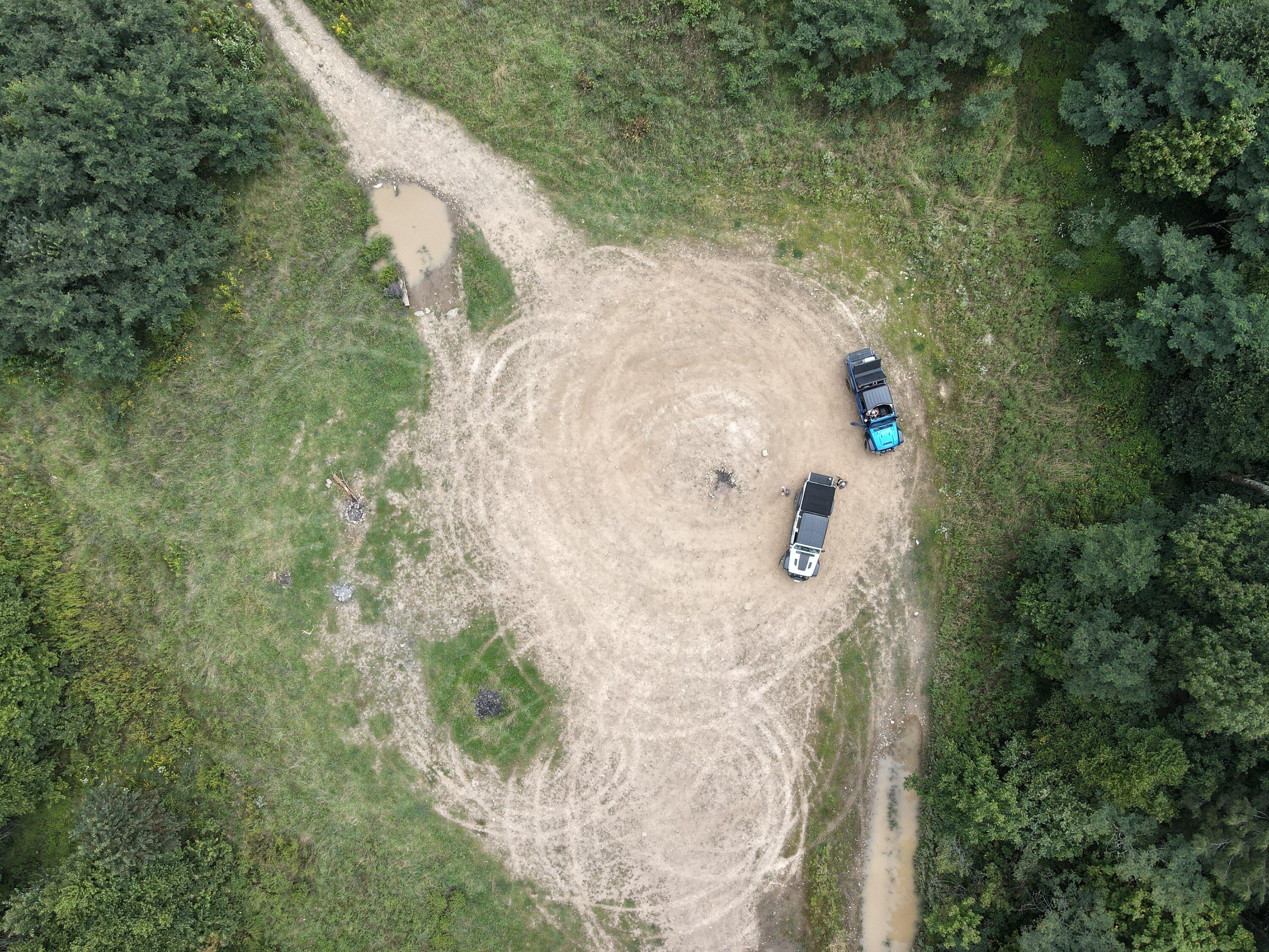 Jeep Gladiator Flagpole Knob via Union Springs 09/03/22 DJI_0059.JPG