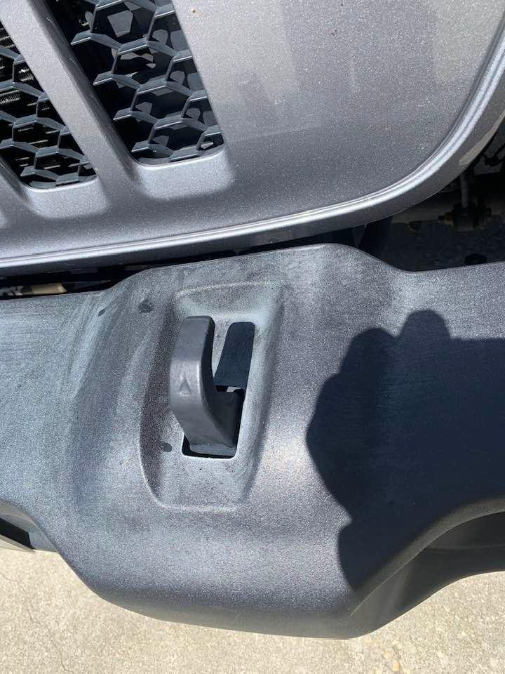 Jeep Gladiator Are front frame horns boxed or do I have access to this trim hole? ( after front bumper and mounts removal)? JT Boxed