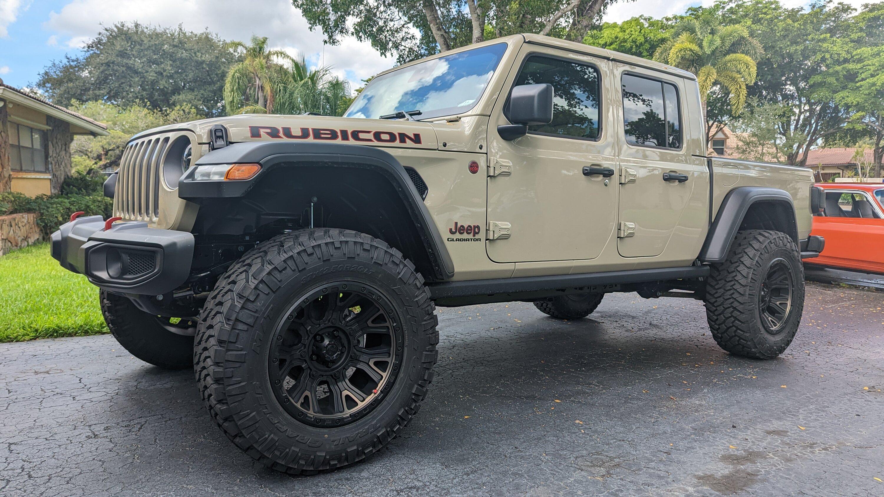 Jeep Gladiator 2022 Gobi Rubicon Build PXL_20220904_160911506