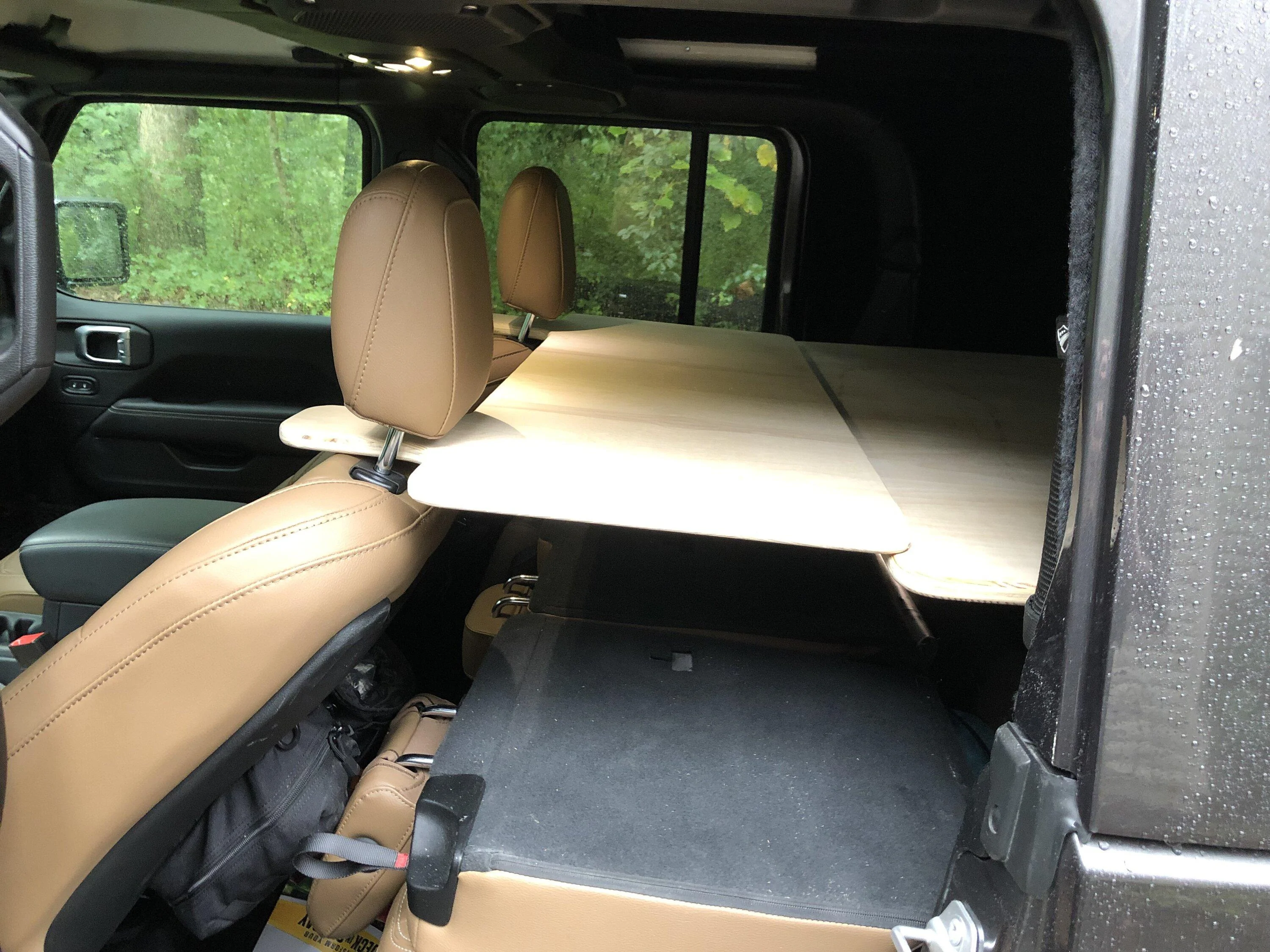 Jeep Gladiator Gladiator Expedition Rigs F05745BC-6649-4AC4-800A-792ABD82D6E7