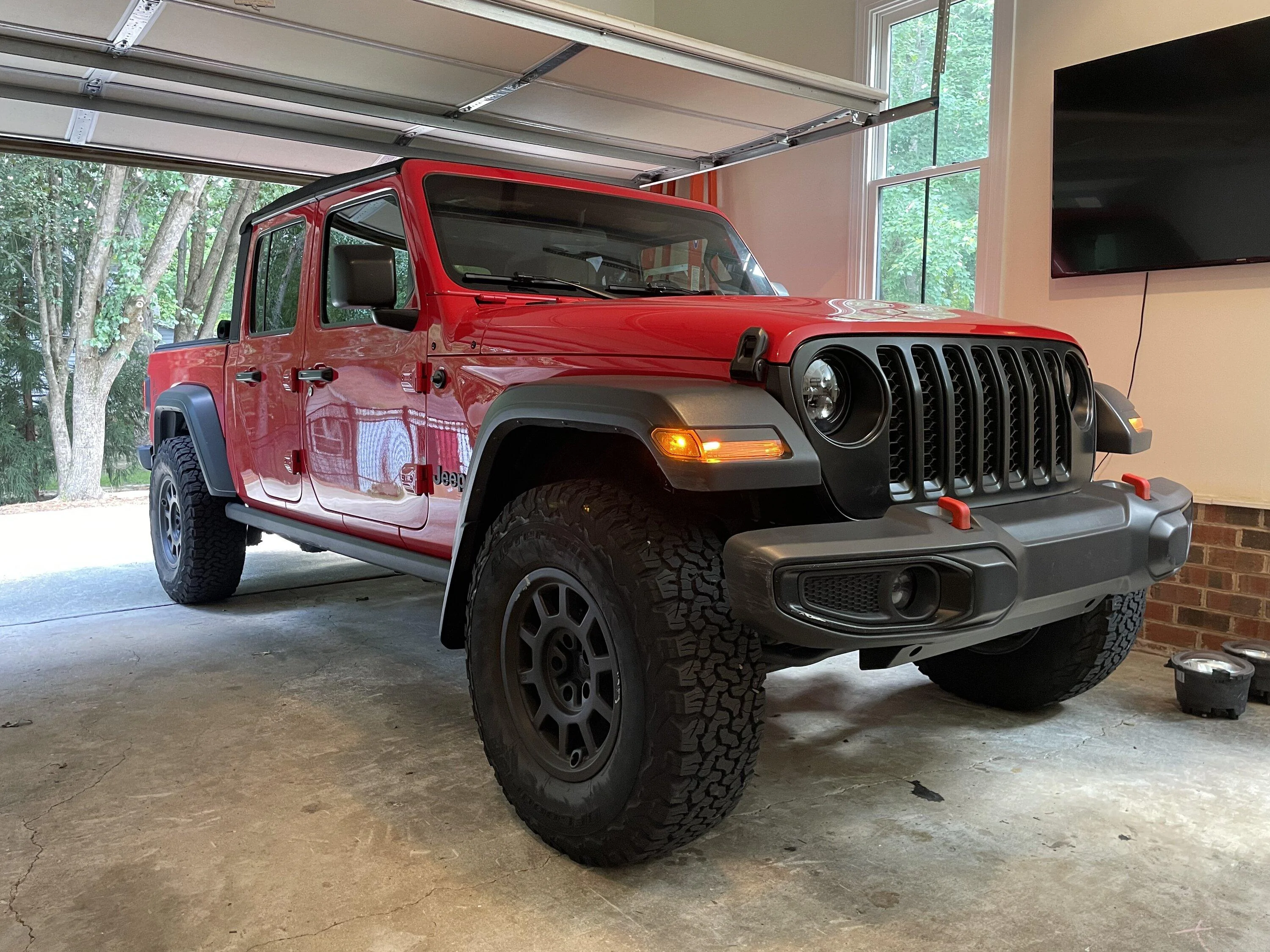 Jeep Gladiator LEDs 40D34BEC-3B5B-425A-9B27-93C0F6128EC2
