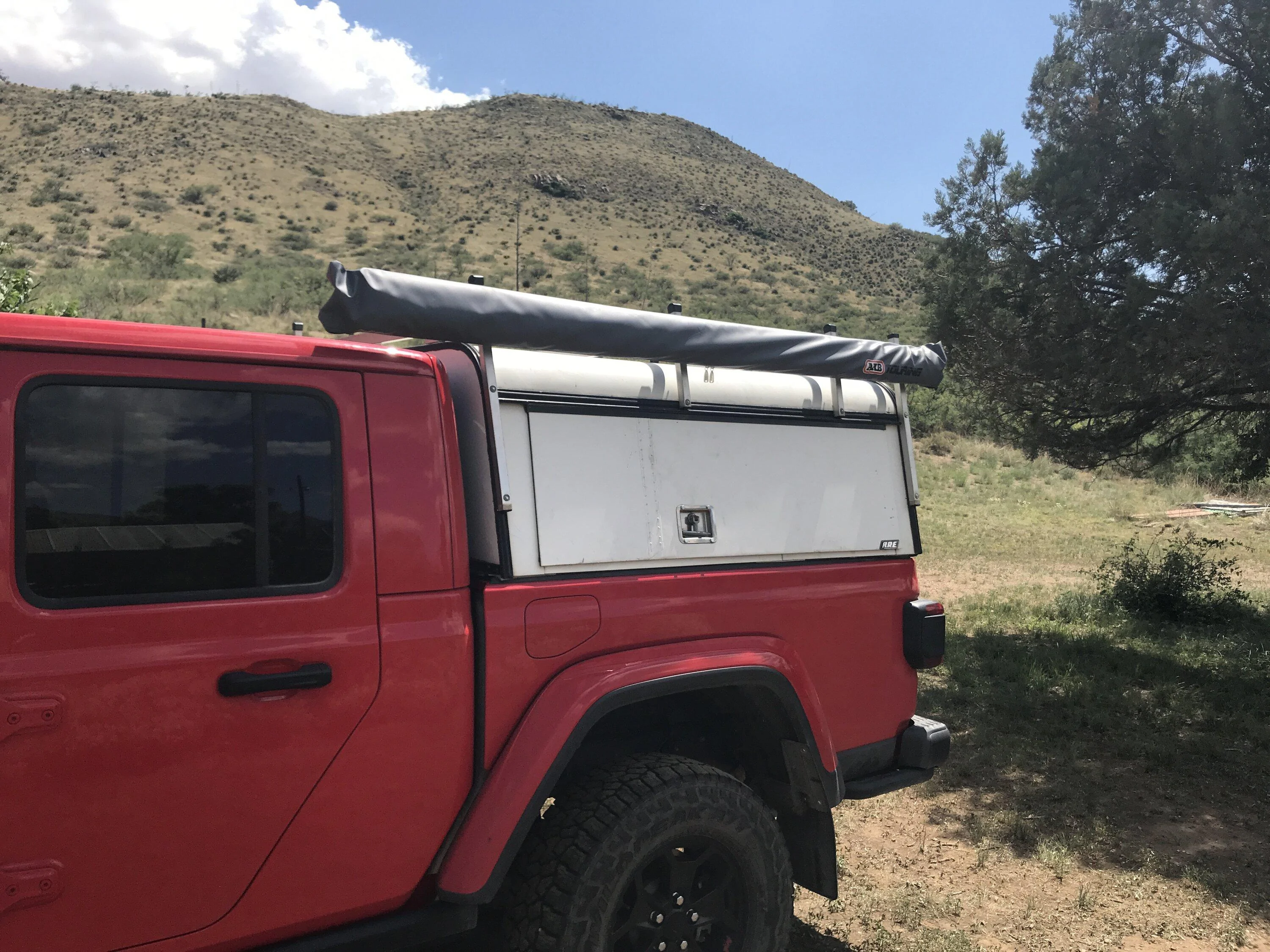 Jeep Gladiator Bed cap ideas IMG_4982