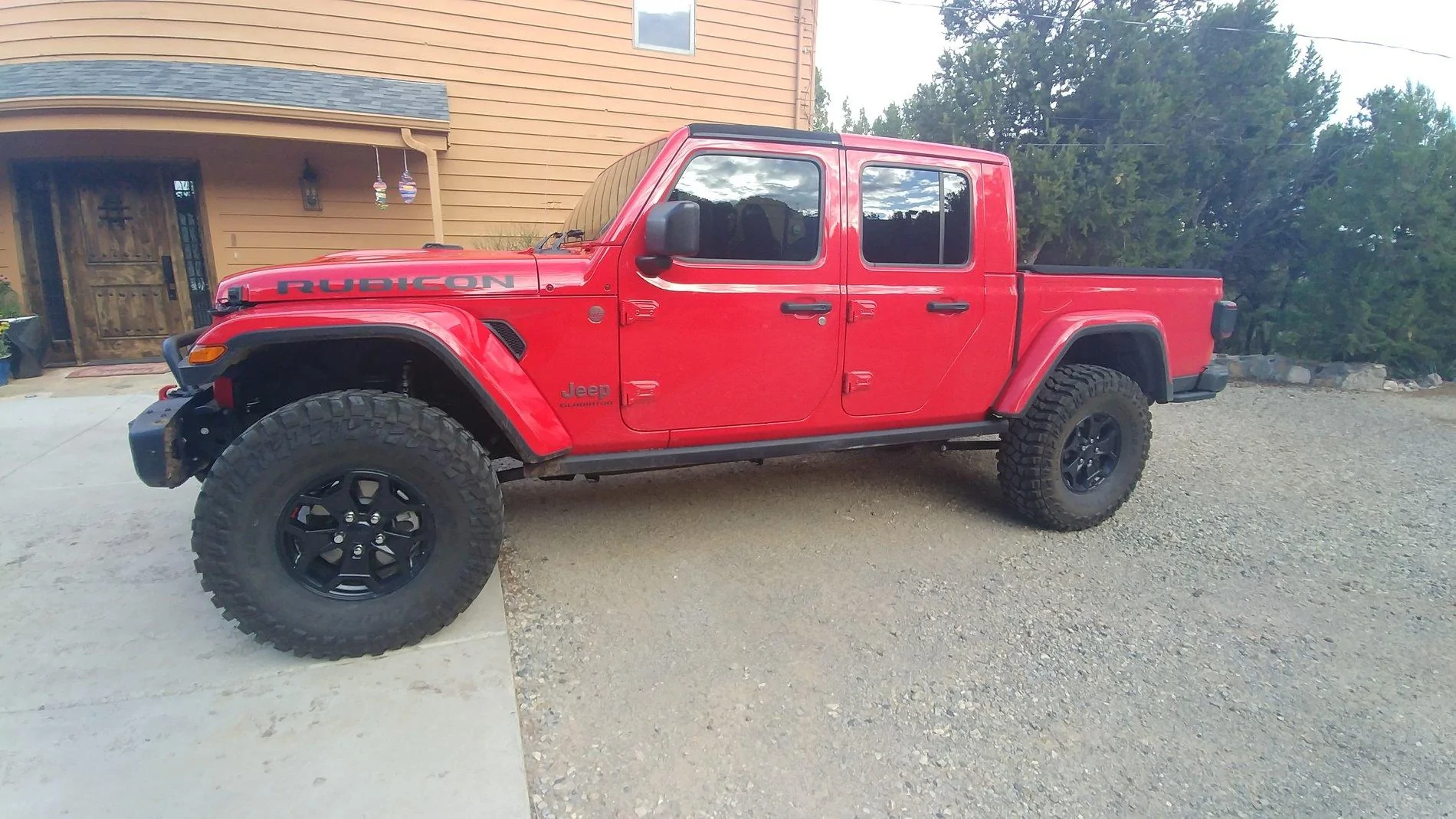 Jeep Gladiator Gladiator Mopar 2" Lift Kit Now Available 0810191857