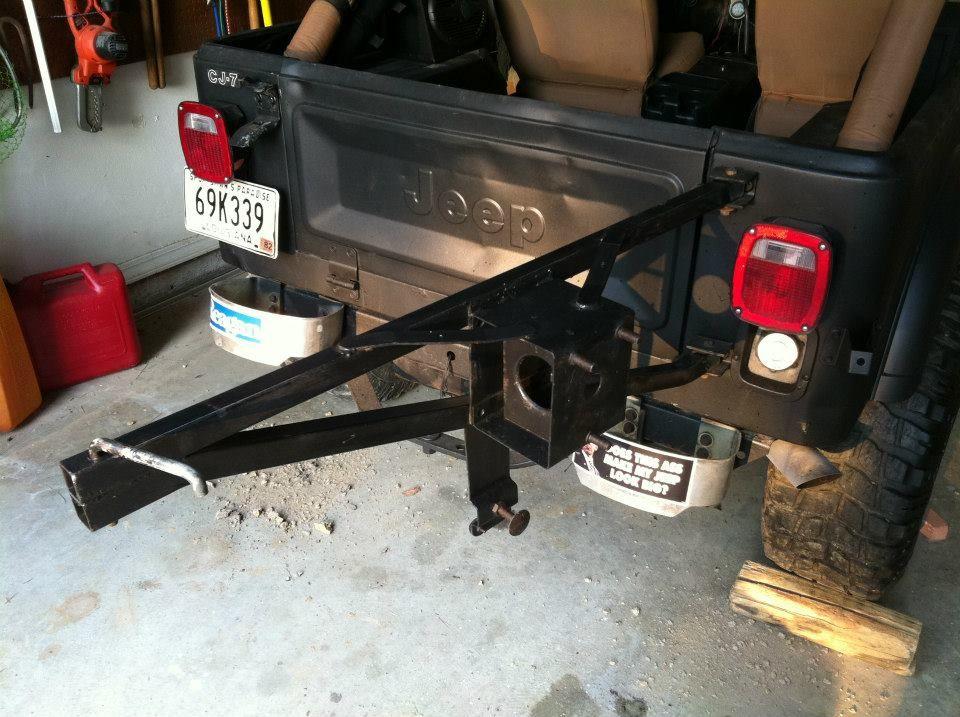 Jeep Gladiator Bed mounted tire carrier? 1edad4b04ede04592ad3fdef6dd6abfe