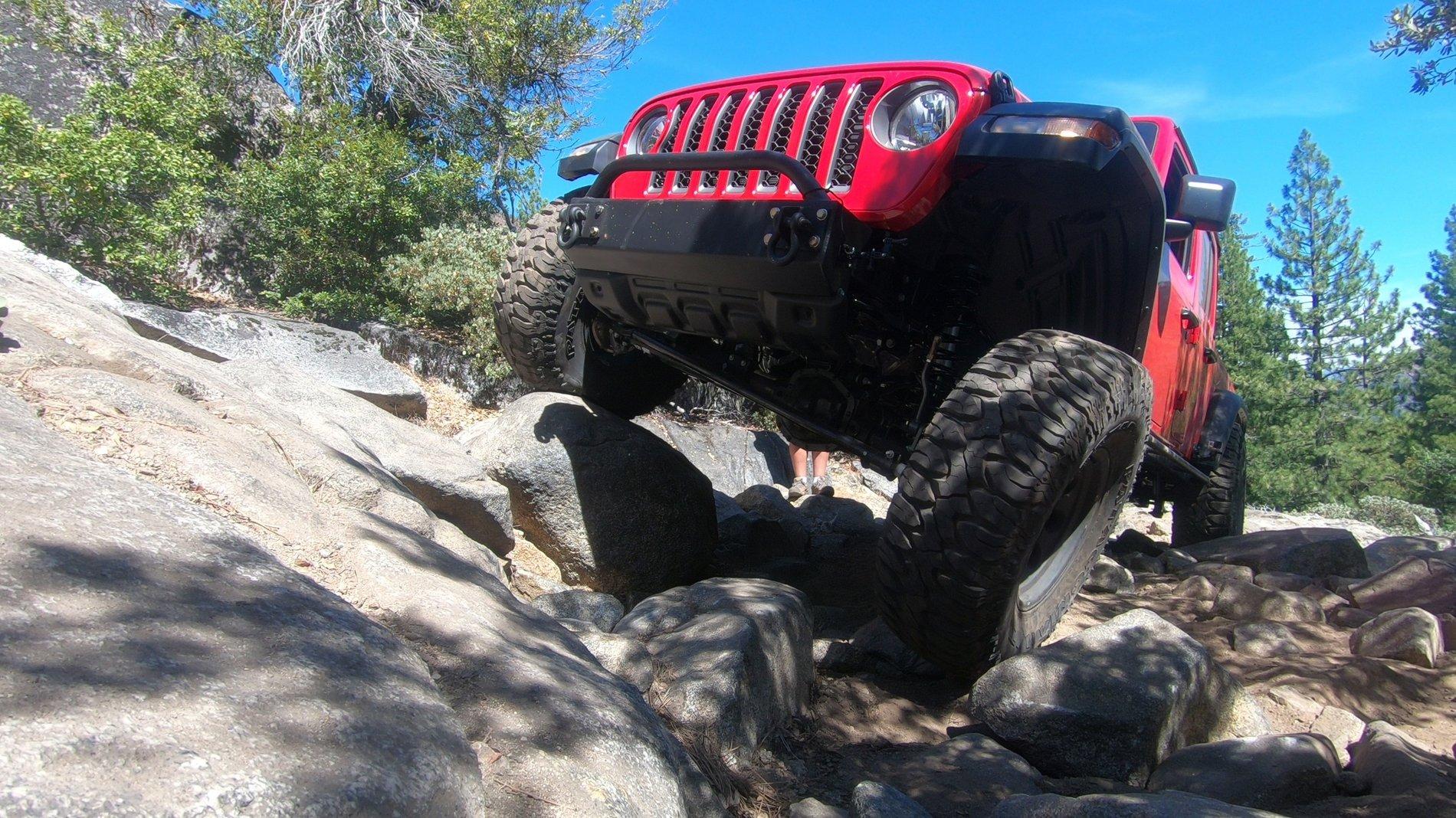 Jeep Gladiator 3" Lift and 38s!!!! And went rock crawling! 51DB0650-D43C-43BA-AB3F-E57F182E3C4A