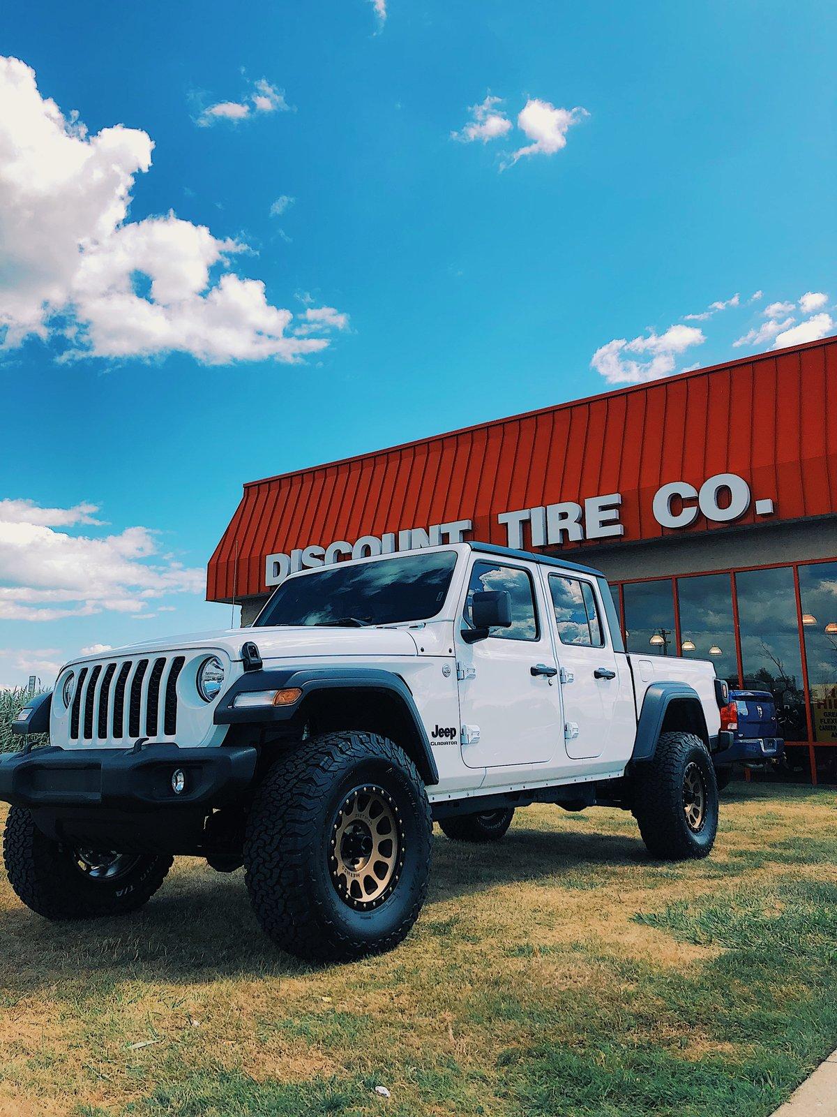 Jeep Gladiator BRIGHT WHITE Gladiator JT Club F3723EAA-23AD-4FCB-B1F5-19401704F8EB.JPG