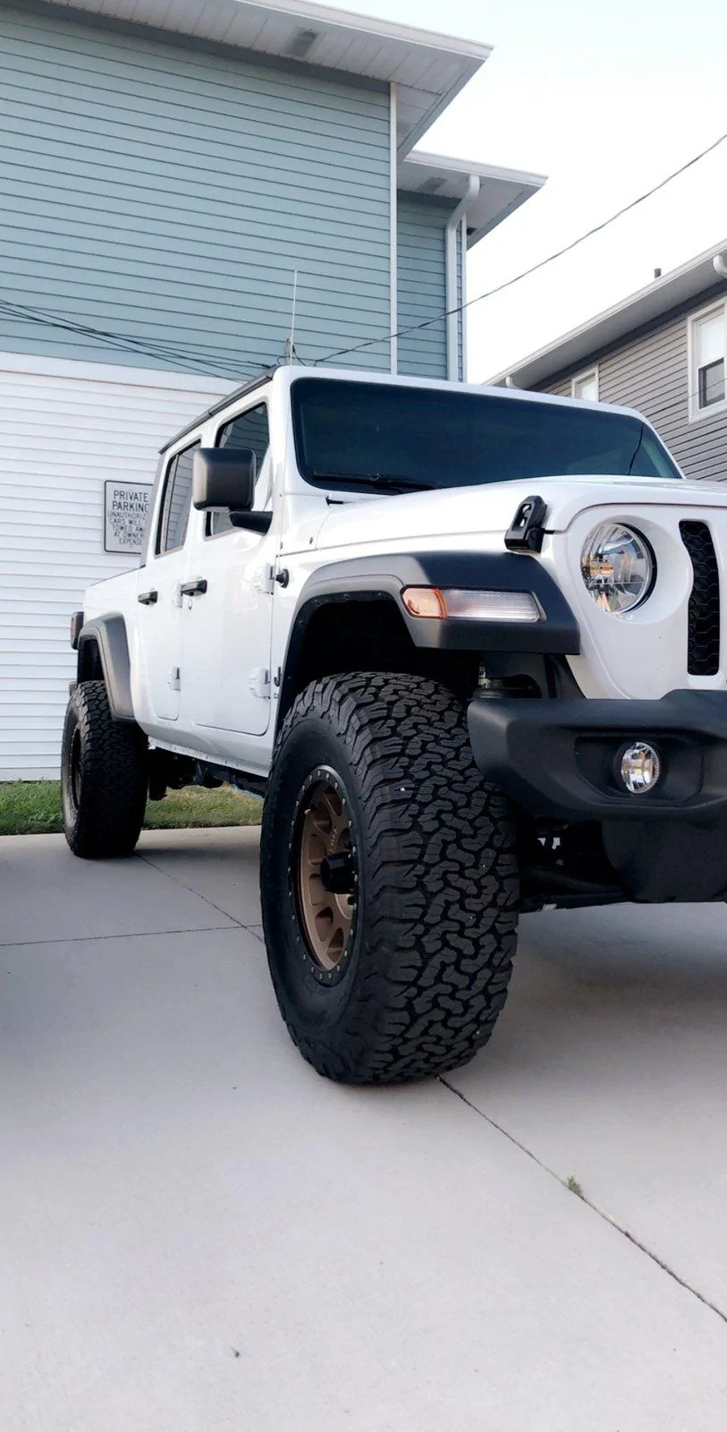Jeep Gladiator BRIGHT WHITE Gladiator JT Club IMG-9286