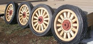 Jeep Gladiator TJ's Crawler/Overland Build wooden wheels