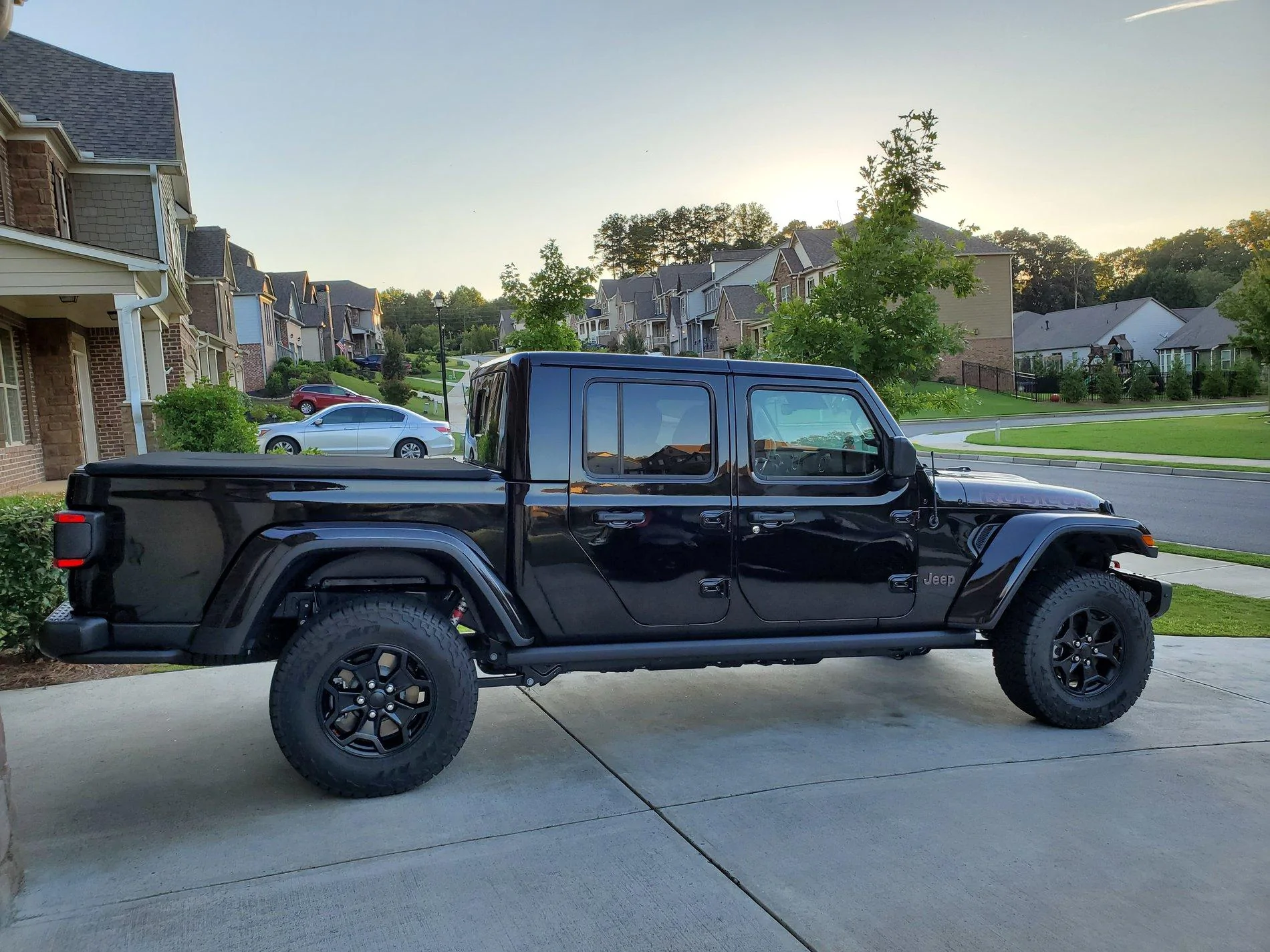 Jeep Gladiator Stubby Antenna suggestions 20190721_200845