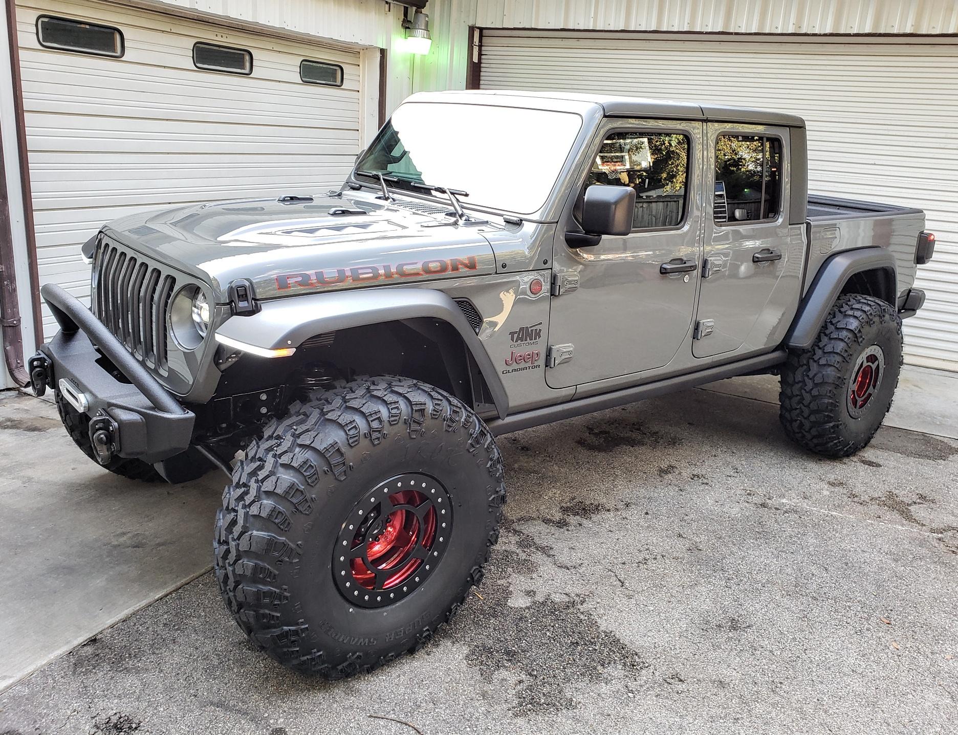 Jeep Gladiator Husband Gladiator and Wife JL build(s) 20190812_190213~2_resized