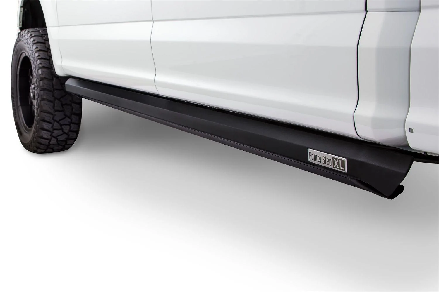 Jeep Gladiator Misfitted With JL Side Steps 77135-01A_v2