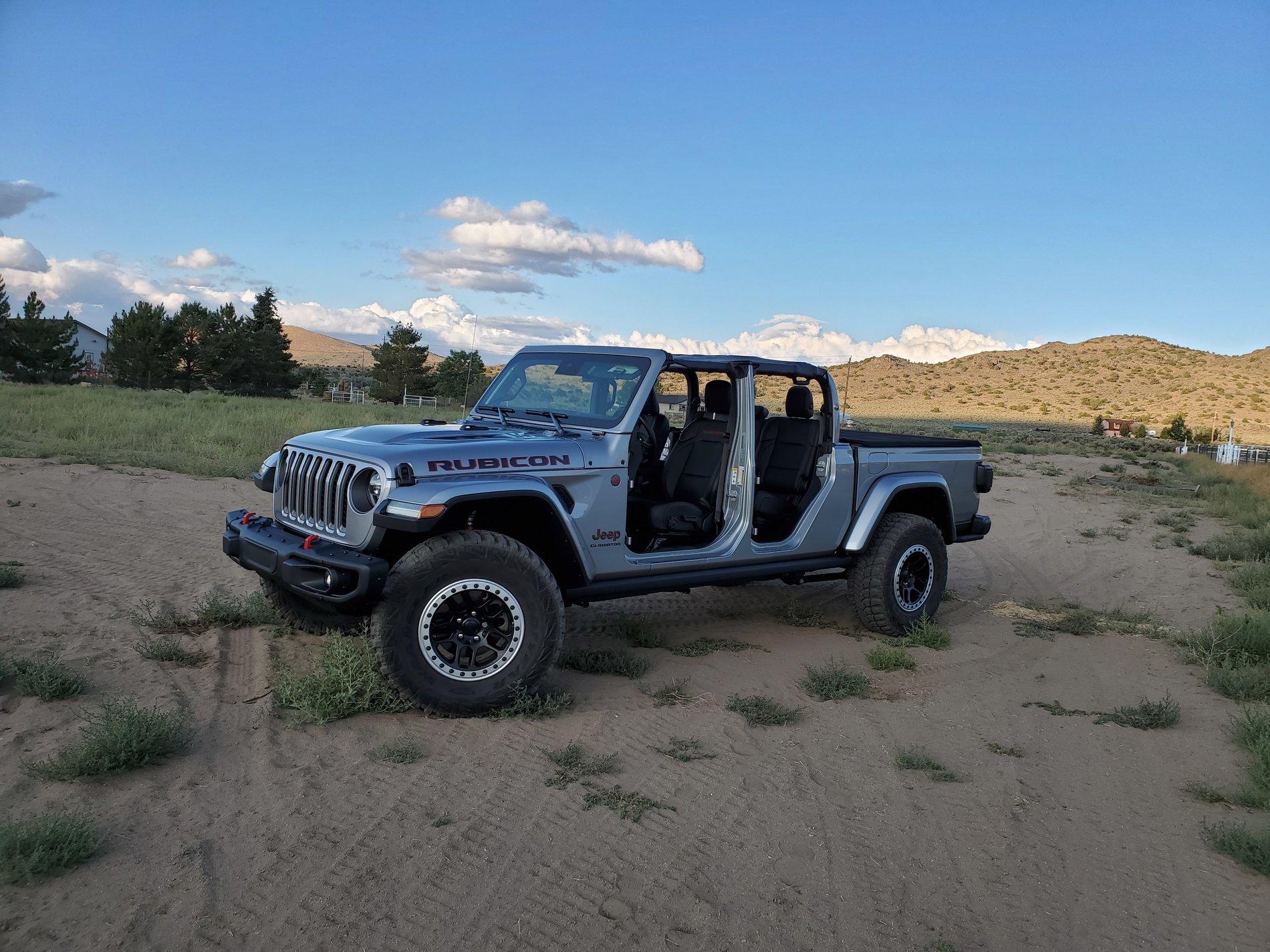 Jeep Gladiator Took Delivery of Your JT? Sign in Here! 20190810_191721