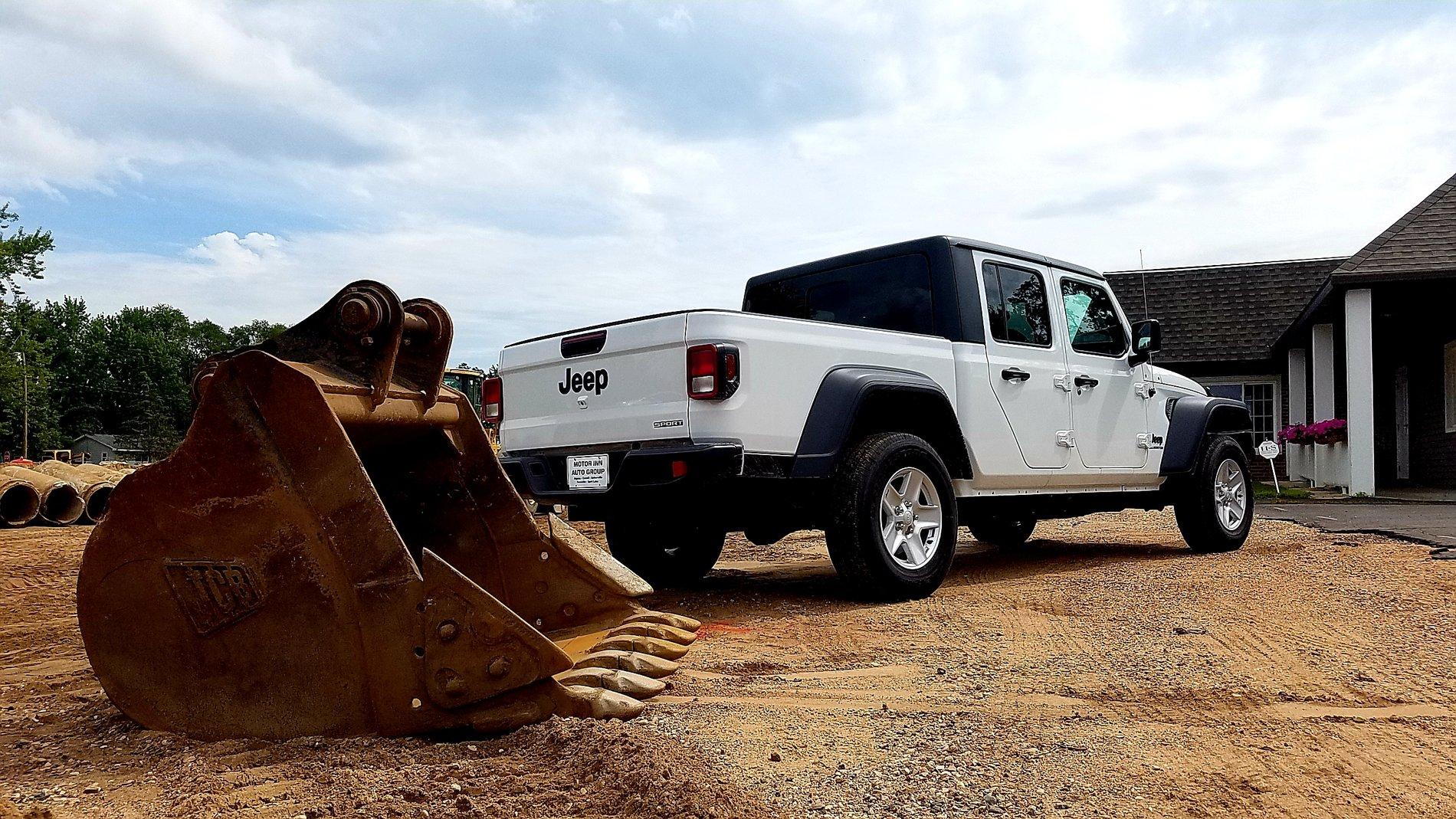 Jeep Gladiator BRIGHT WHITE Gladiator JT Club 20190812_210621