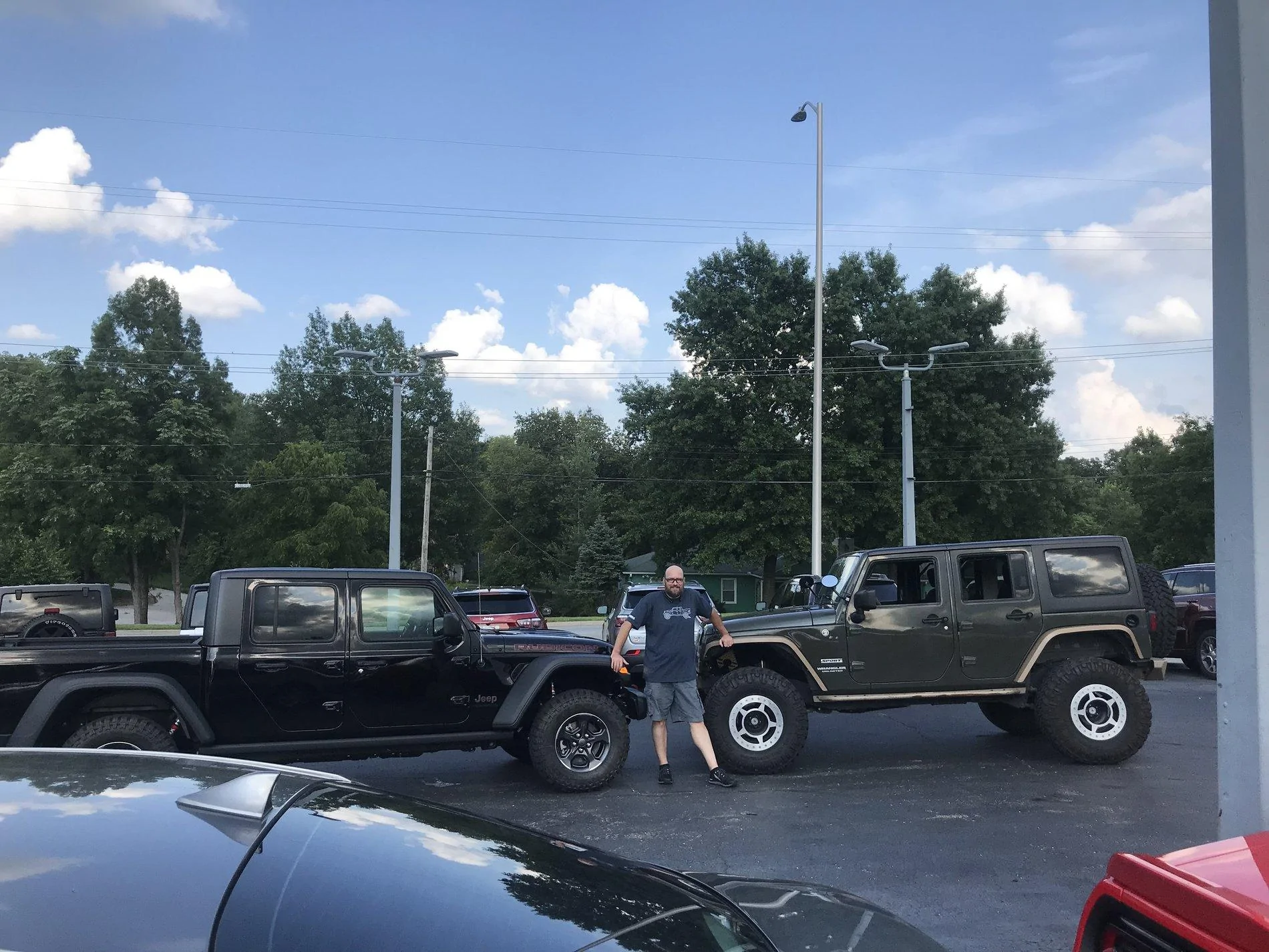 Jeep Gladiator What JT owners live in the Midwest states?  Check in. 243ADC37-AB21-46F1-A14B-EB998AEC8C8E