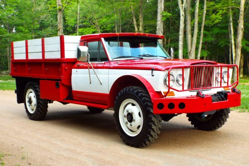 Jeep Gladiator 1968 Kaiser Jeep M715 Dump Truck on BringATrailer 1968_jeep_m715_custom_1562787237208495d56rt-frt-e1564502998419-940x628