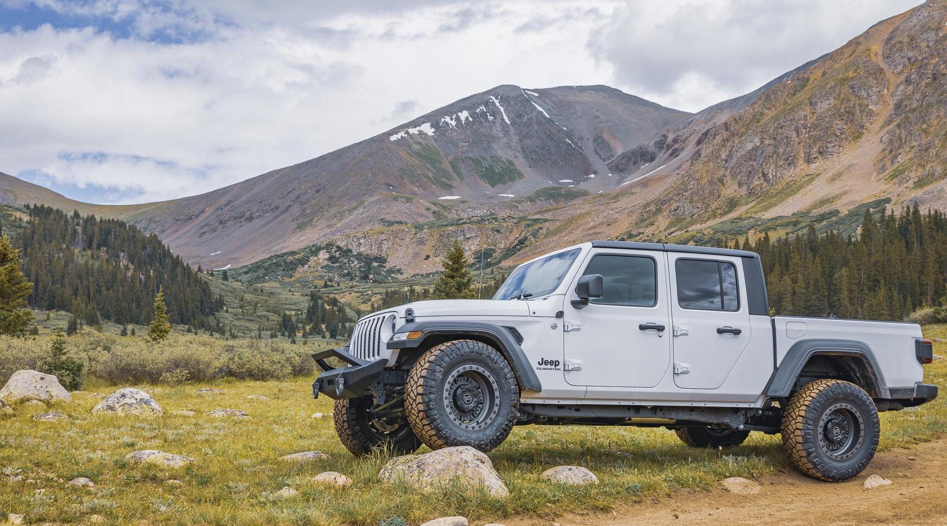 Jeep Gladiator My Bright White Build WTJDuH