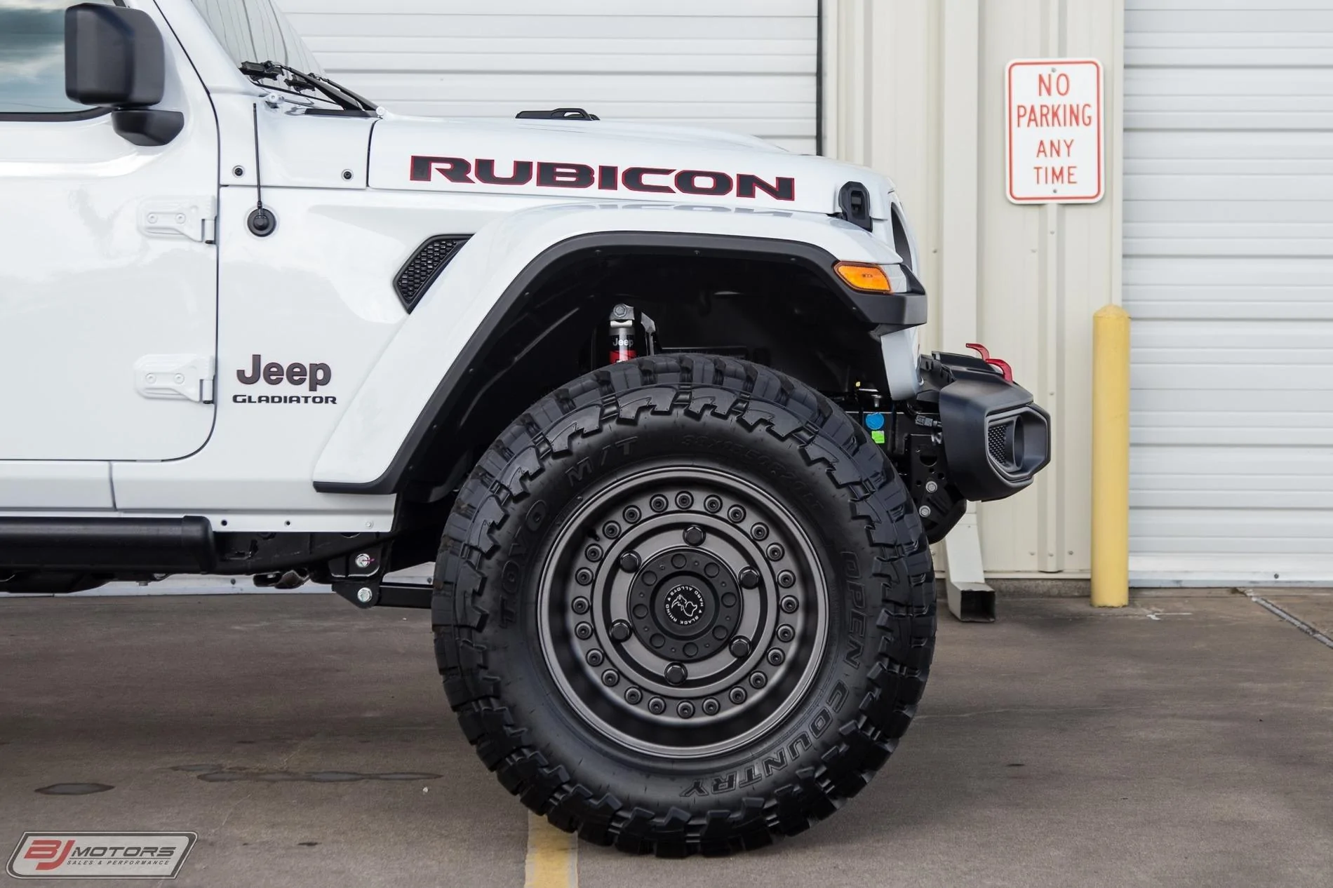 Used-2020-Jeep-Gladiator-Rubicon-Signature-Series-I.webp