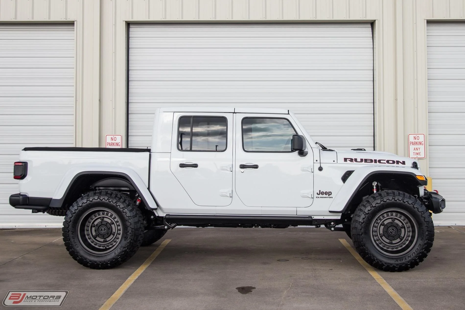 Used-2020-Jeep-Gladiator-Rubicon-Signature-Series-I.webp