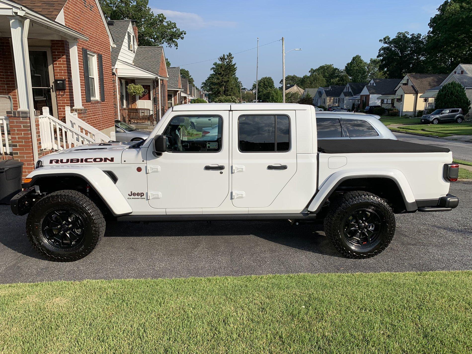 Jeep Gladiator Took Delivery of Your JT? Sign in Here! 3BEEE560-2044-445C-A69E-A46CC6A12417