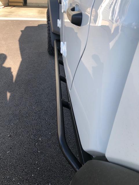 Jeep Gladiator Rock Rails Thread IMG_5661