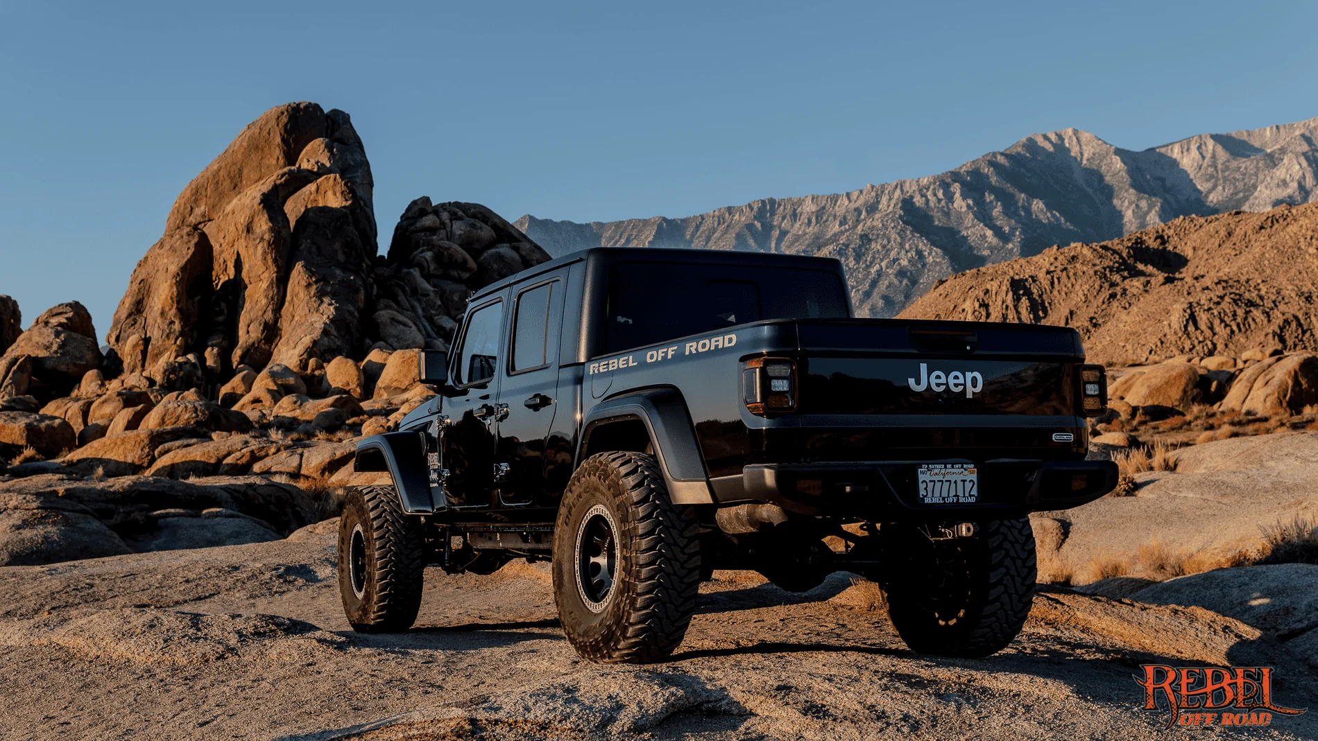 Jeep Gladiator Alabama Hills Camping Trip E_G06235-2