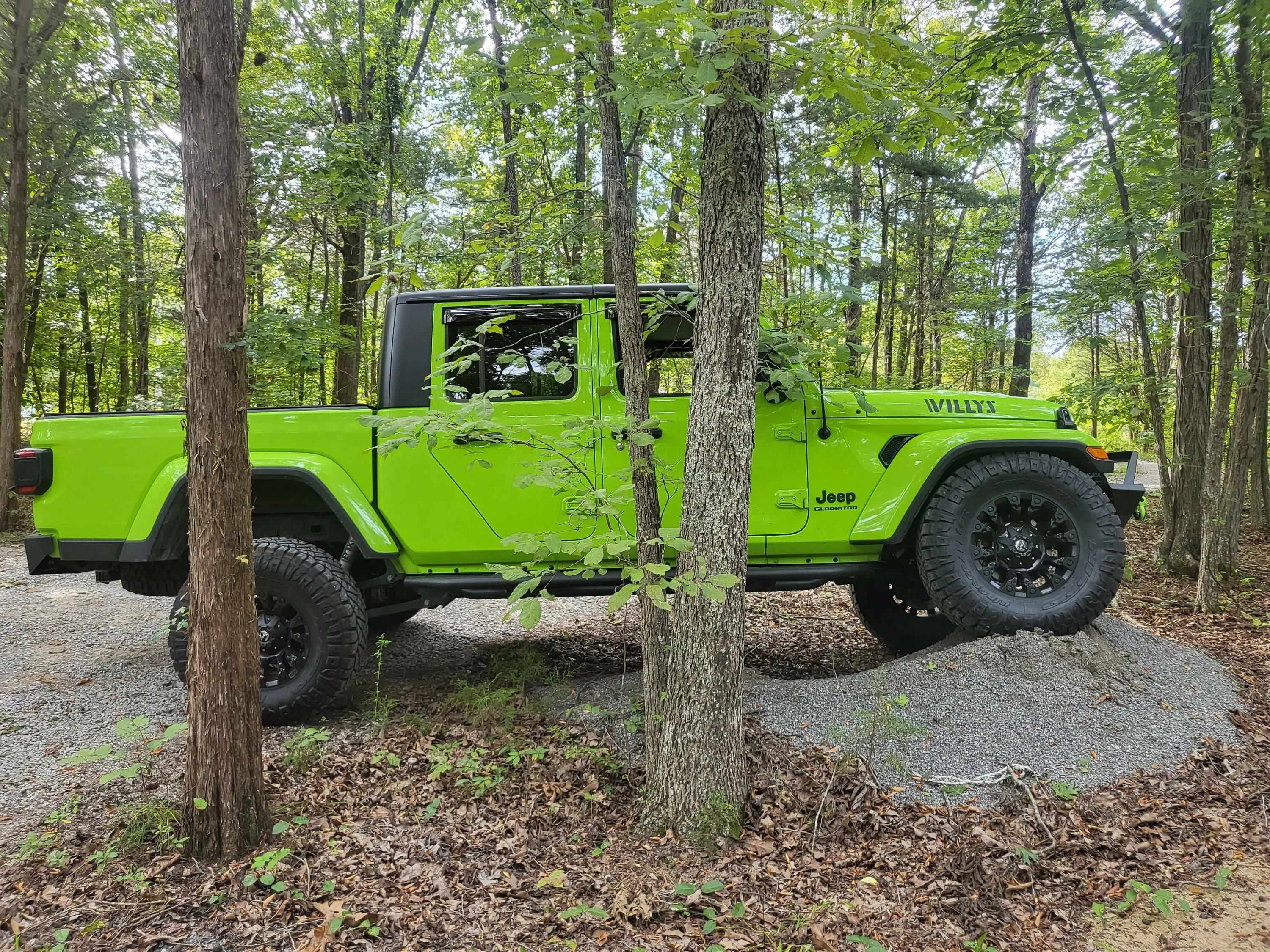 Jeep Gladiator Fun In The Driveway 20220909_154718