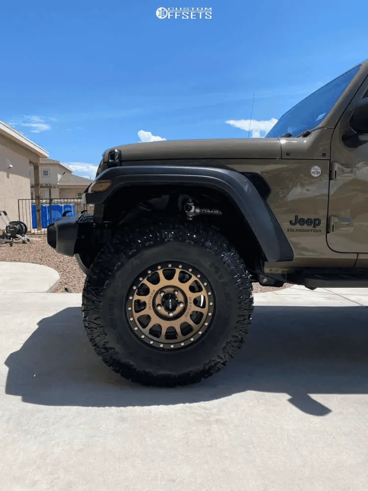 Jeep Gladiator I’m lost help. 1662773665535