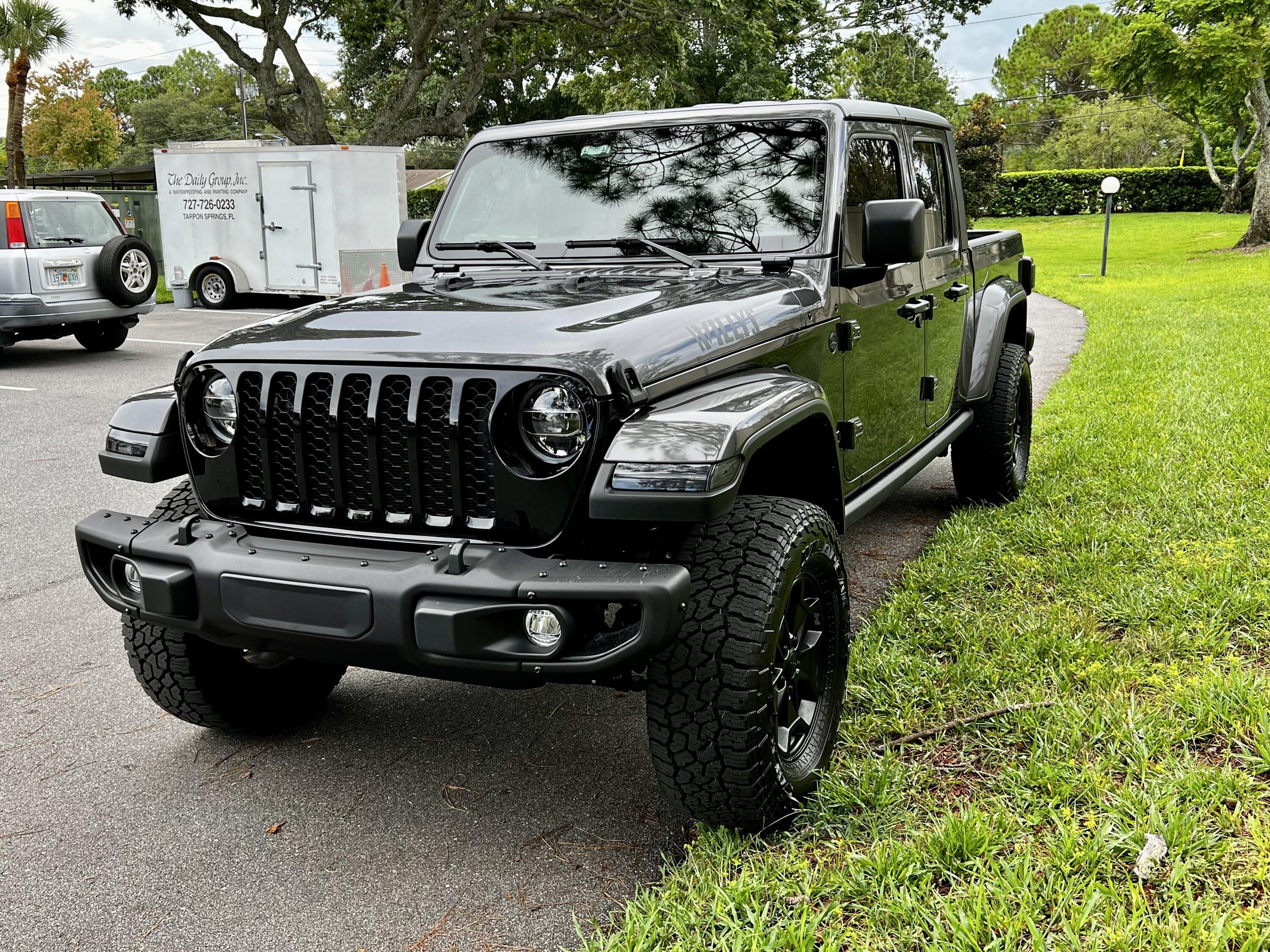Jeep Gladiator WILLYS Edition Gladiator JT Club 5B01A2B0-8603-44DE-9779-98F19416604B
