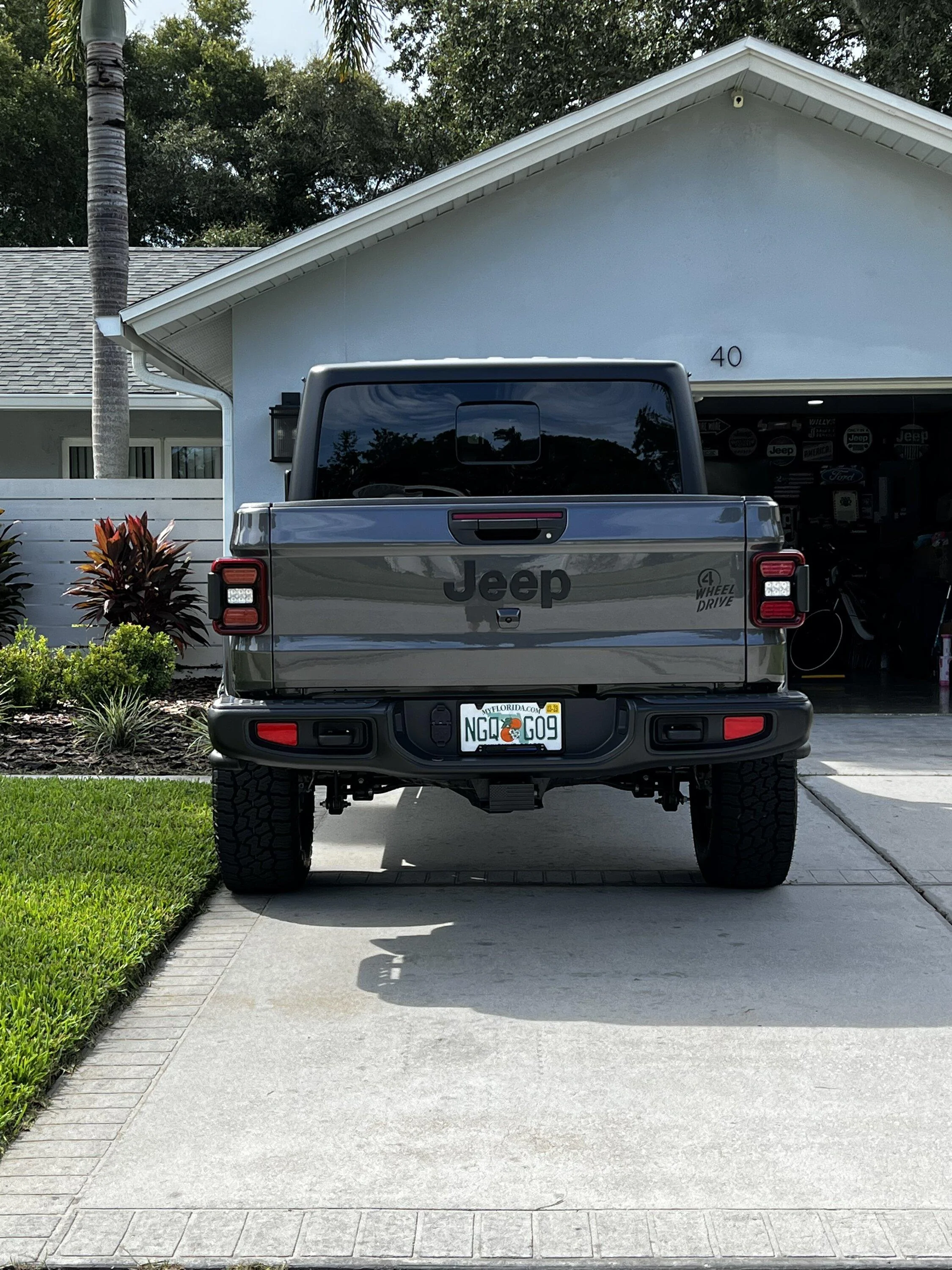 Jeep Gladiator WILLYS Edition Gladiator JT Club 864E43A7-17E5-4C4F-B9DA-EBFAC20F23C9