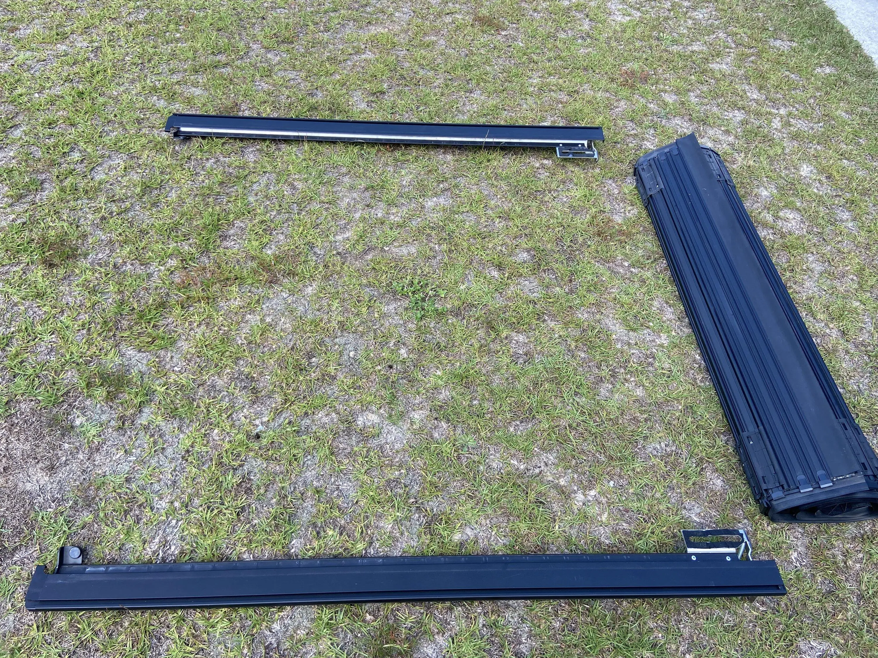 Jeep Gladiator Bak X4s rolling hard tonneau 0A875DAF-2121-4527-9C74-4CAC03553A71