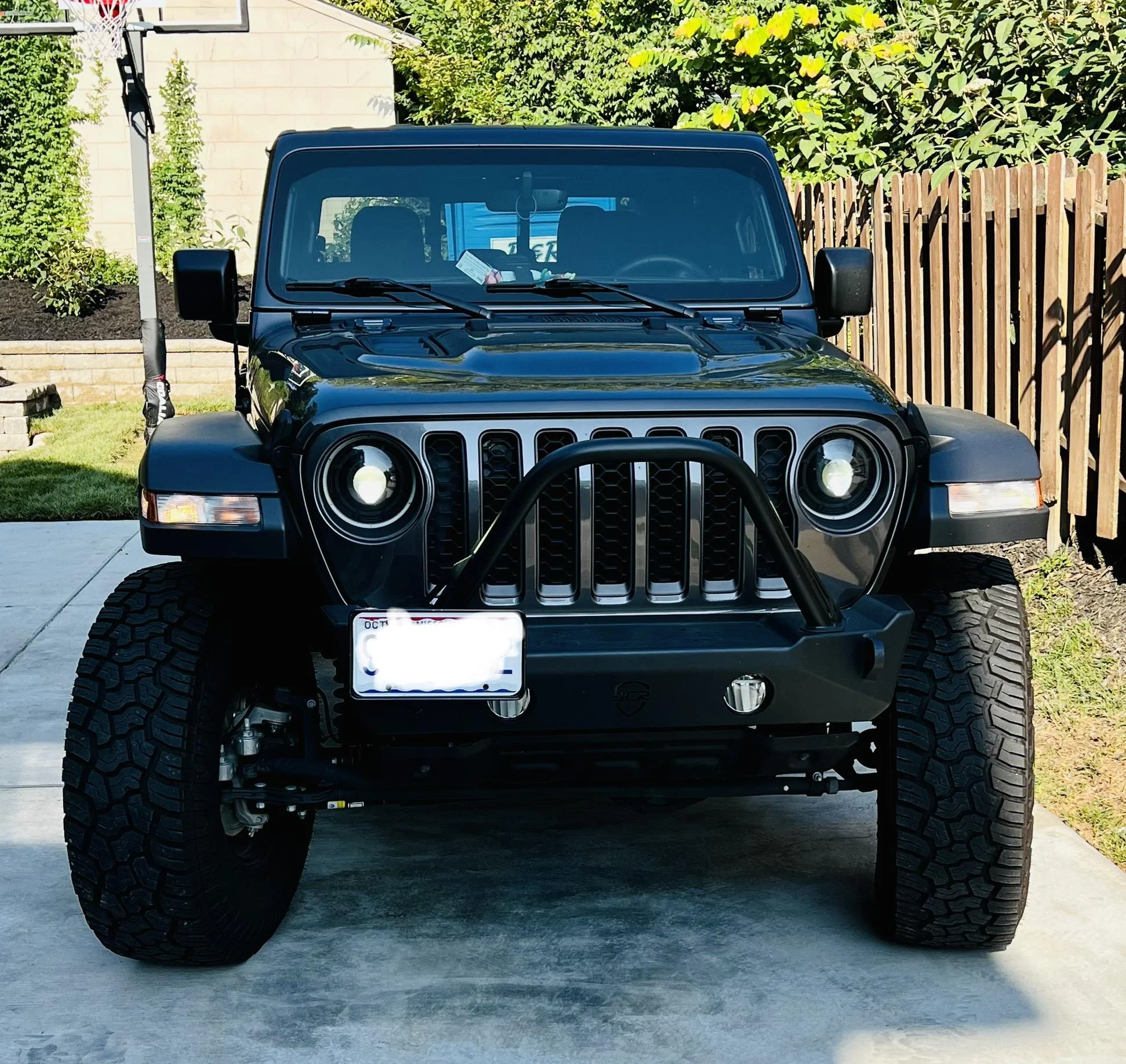 Jeep Gladiator For Sale - JCR Off Road Dagger Bumper  $400 3C435316-7032-4B2A-A88B-8A2C23646401