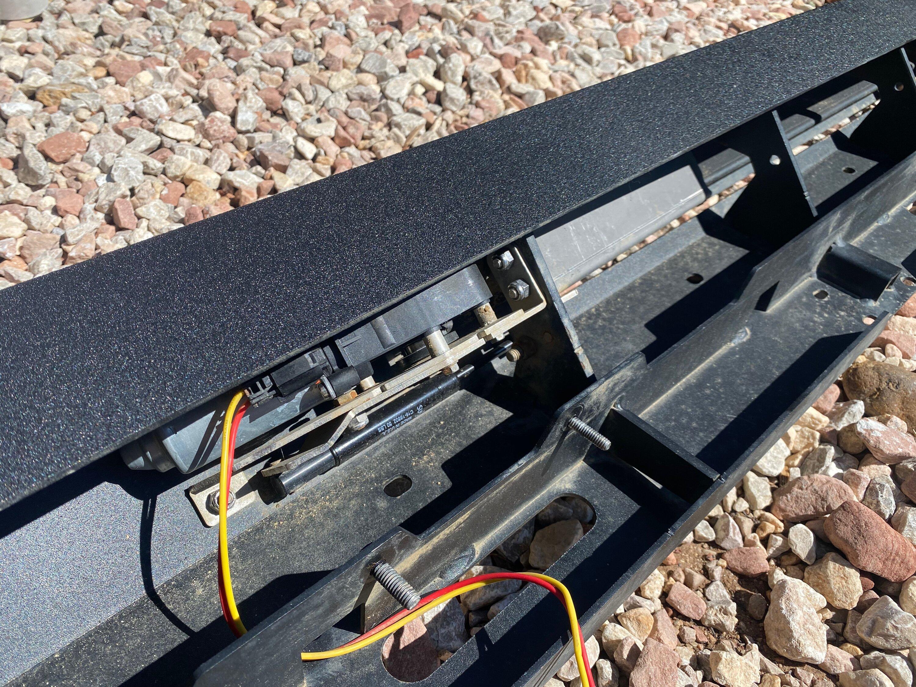 Jeep Gladiator Rockslide Engineering Step Sliders IMG_0310