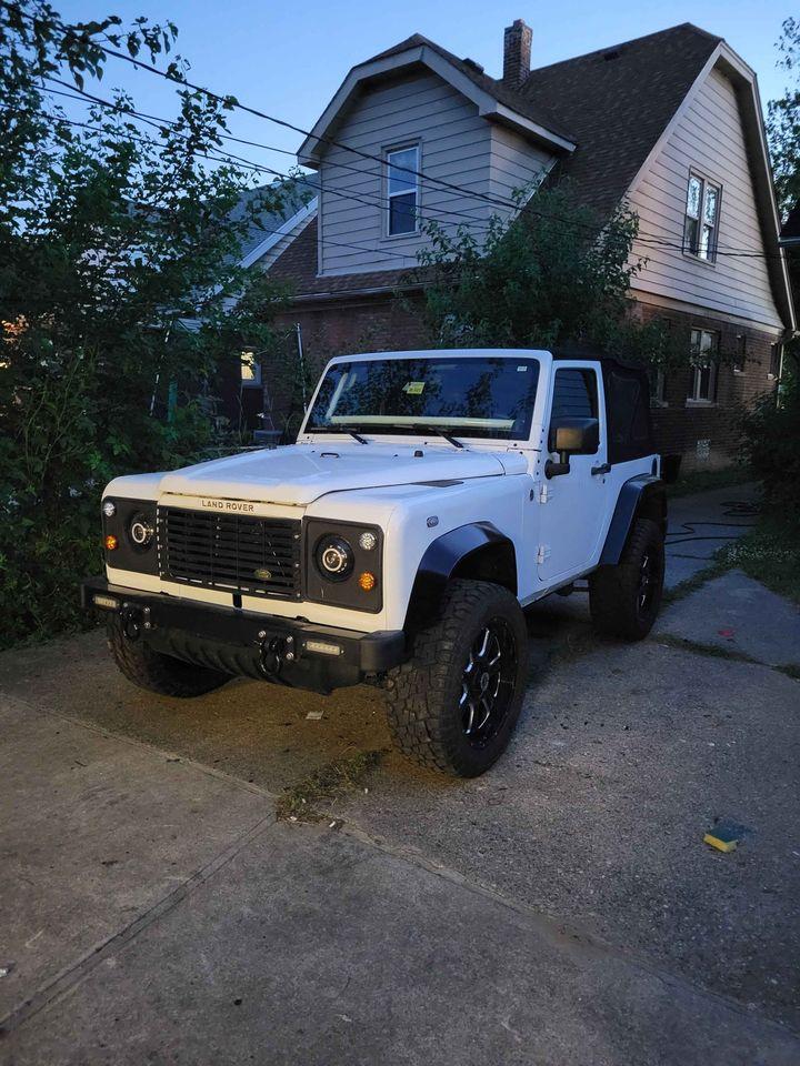 Jeep Gladiator Interesting Wrangler “dressed” as a JT 305934182_5684931584902362_6883754182907886017_n