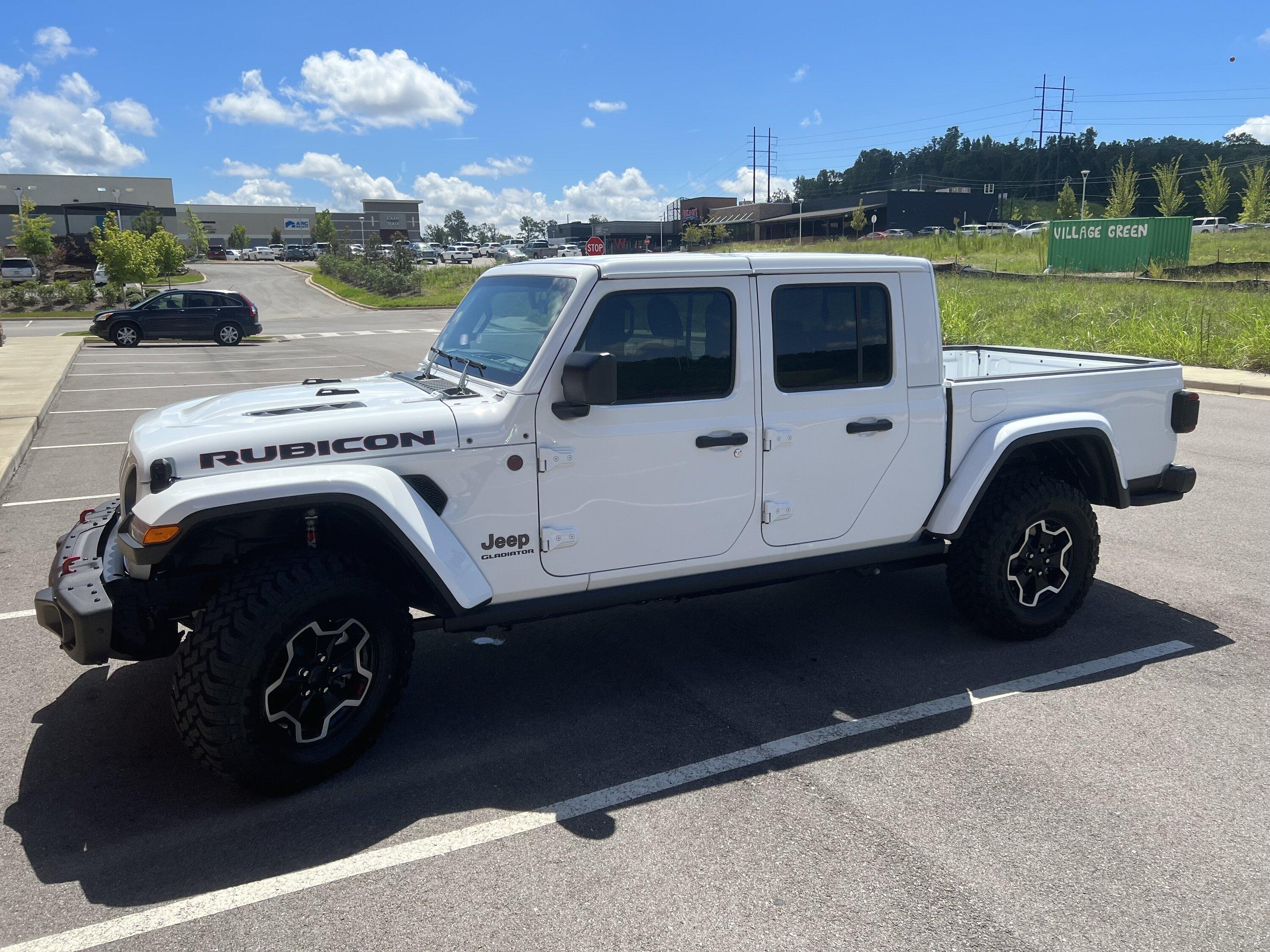 Jeep Gladiator Brand New Here IMG_0585