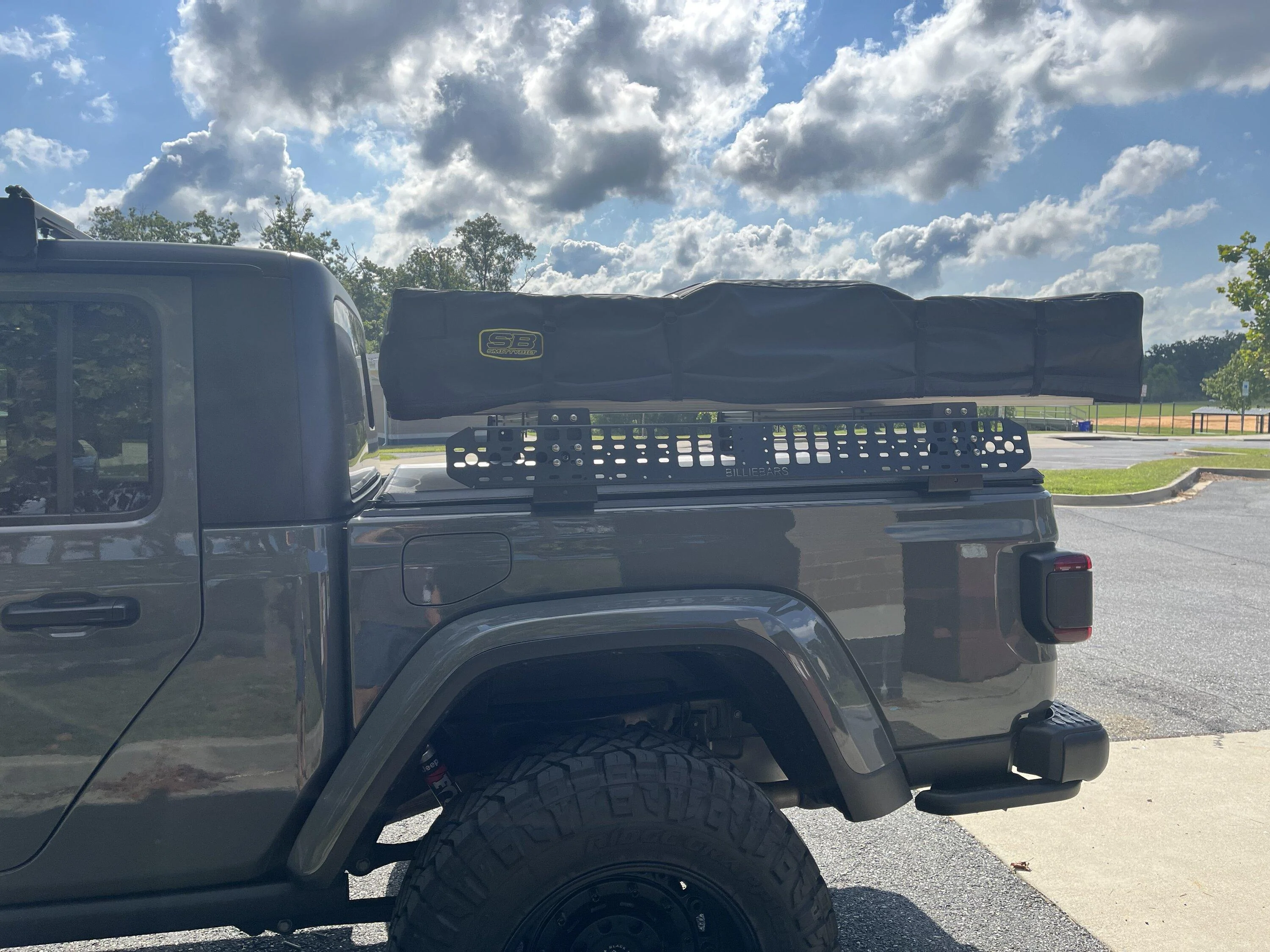 Jeep Gladiator Smittybilt gen.2 rtt/Billie bars setup DB47A127-A86F-4204-8546-EA78A2E449AE