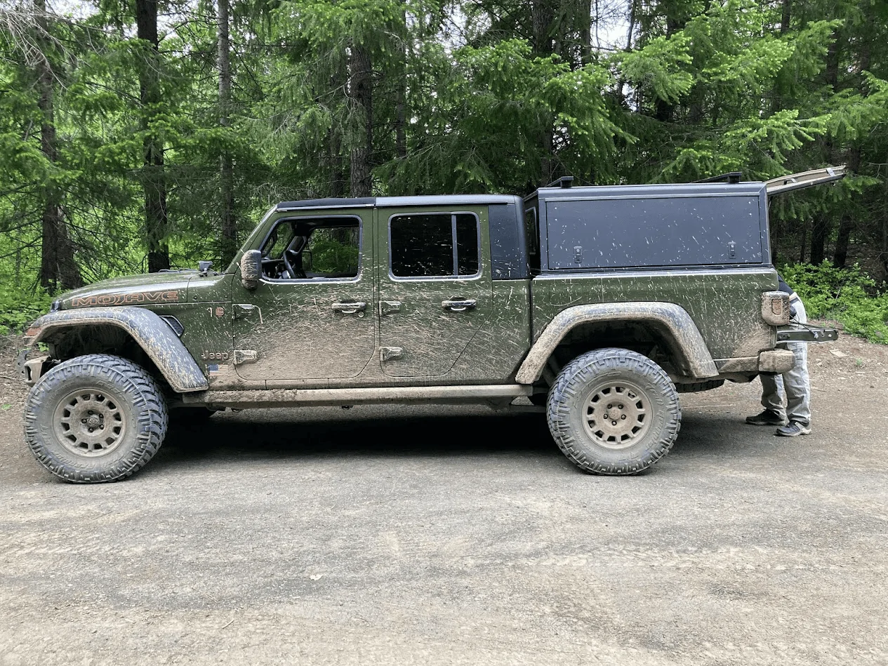 Jeep Gladiator Bed cap ideas 1662984266495