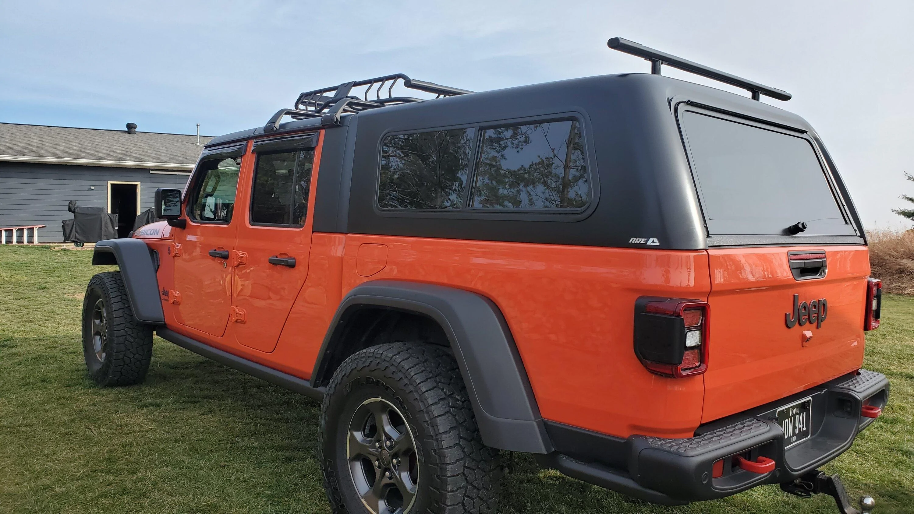 Jeep Gladiator Bed cap ideas 20201121_110230