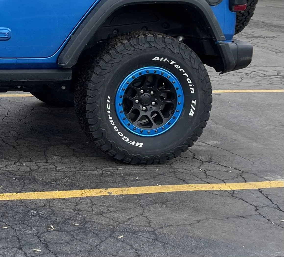 Jeep Gladiator Mopar Beadlock Wheels - Let’s see them! F3953629-8E26-4D10-918F-8D7D529F6BFA