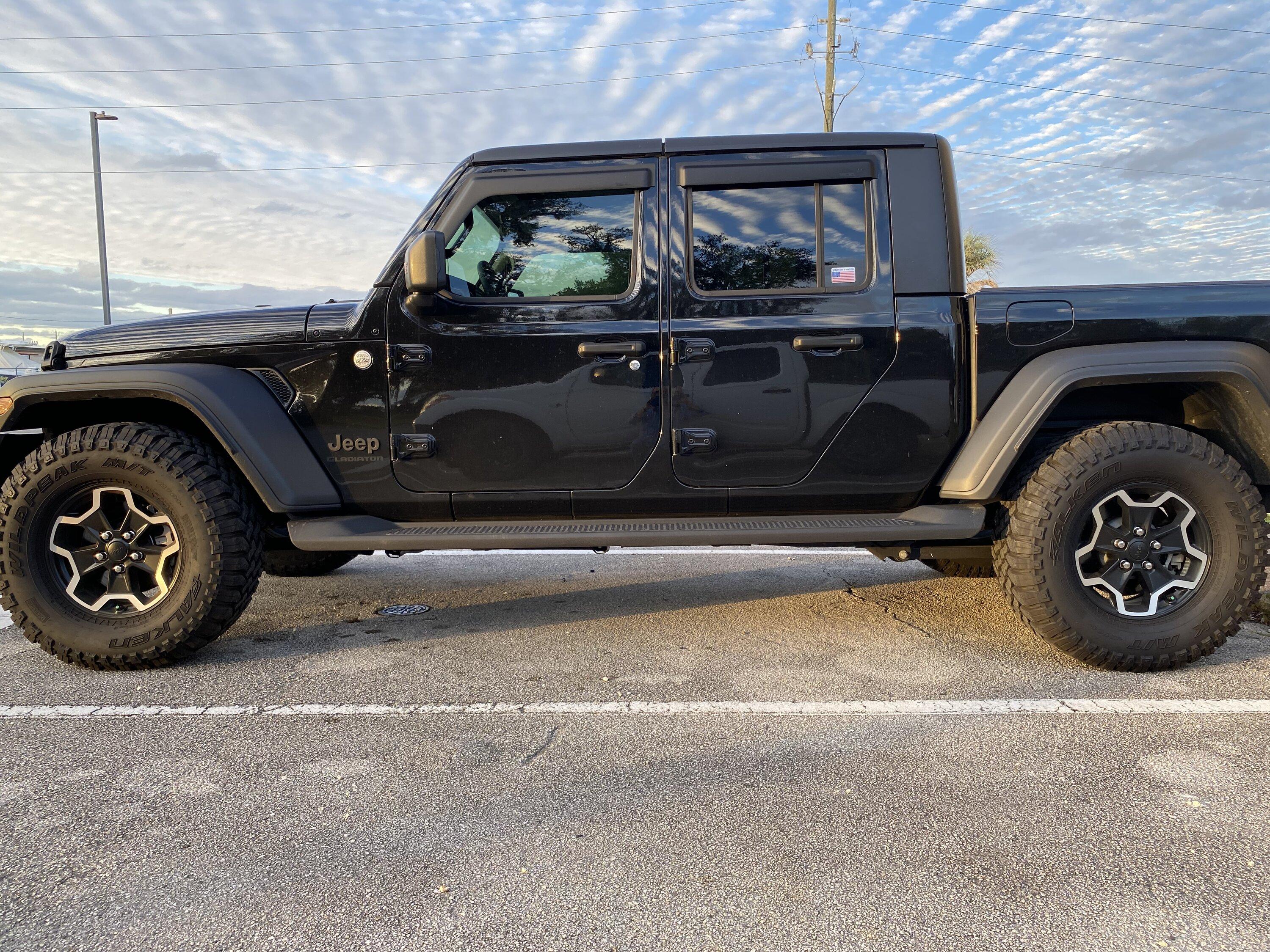 Jeep Gladiator 35s and No Lift Thread IMG_3772