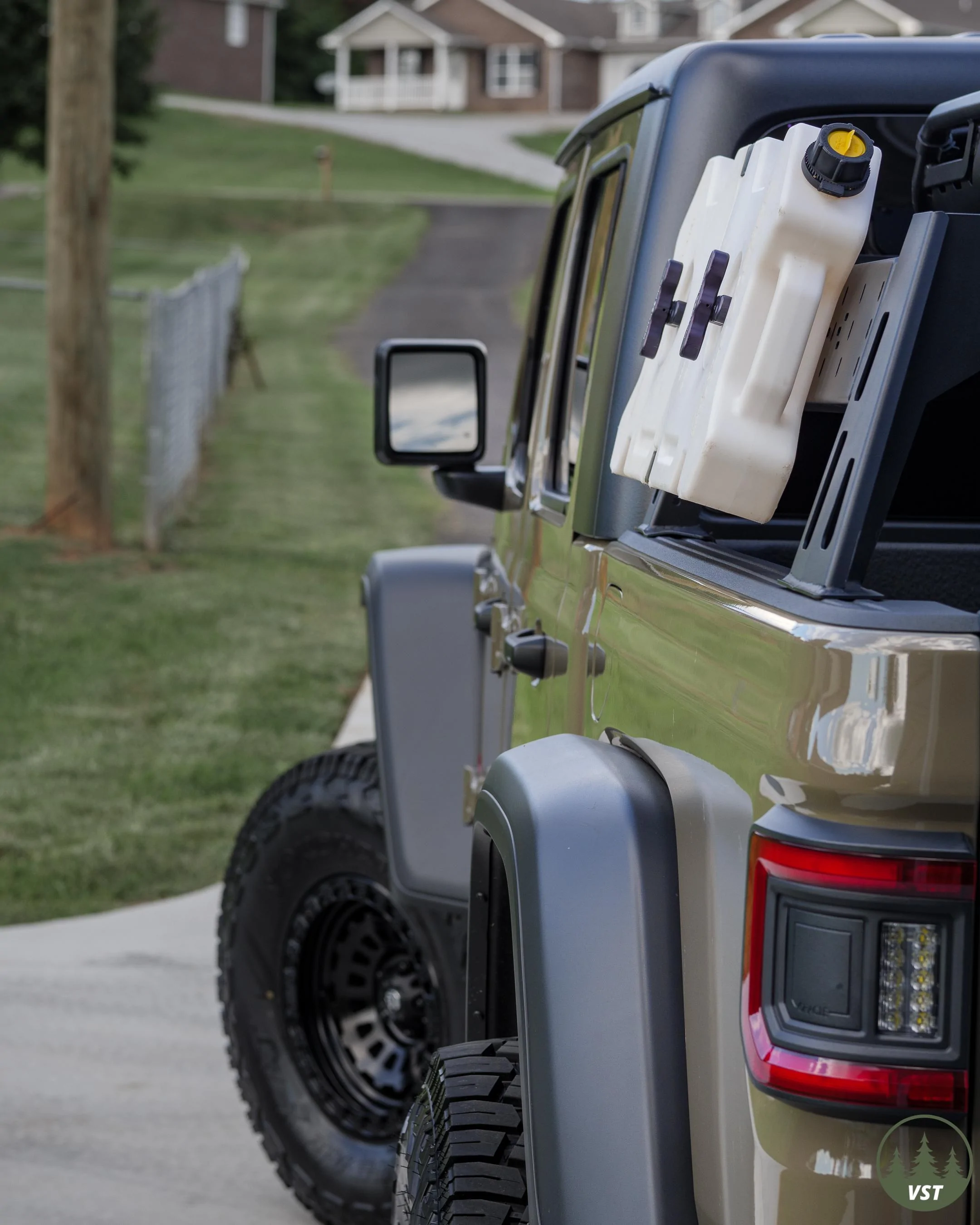 Jeep Gladiator New Member 3269CD63-DE16-4369-B94A-E9C389EDC964