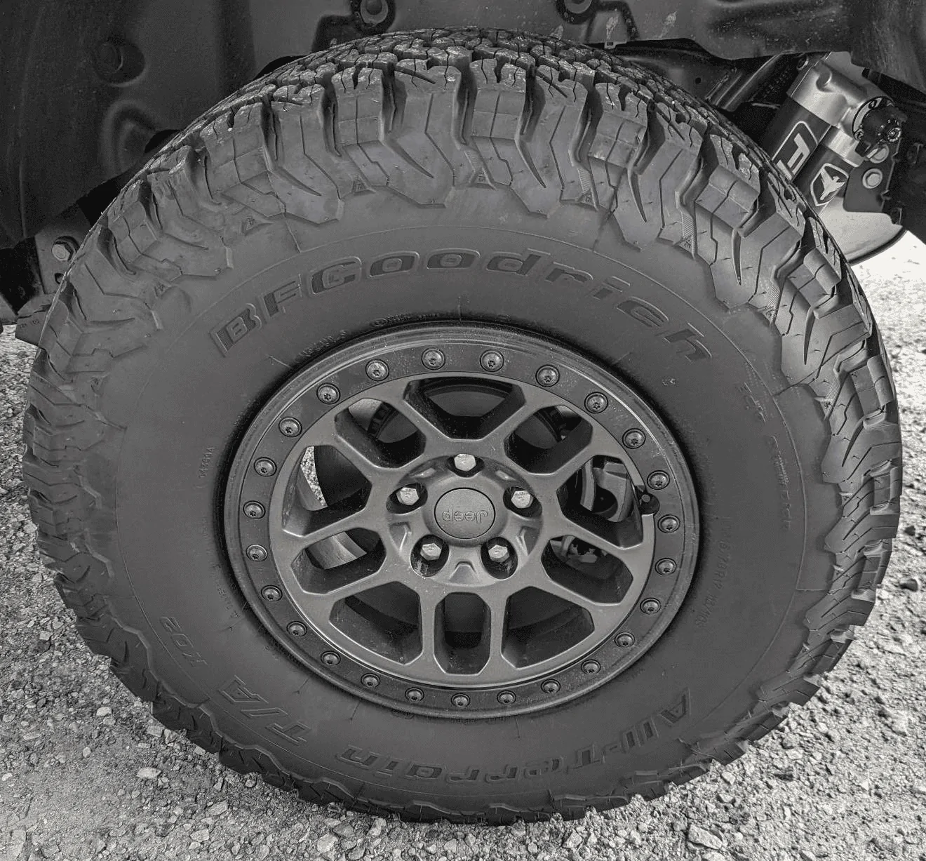 Jeep Gladiator CT and NH - One (1) Extreme Recon (XR) Mounted Wheel and Tire - WILL SEPARATE. 1663082387445