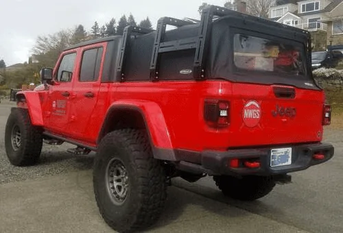 Jeep Gladiator Soft versus hard shell? 1663126049762